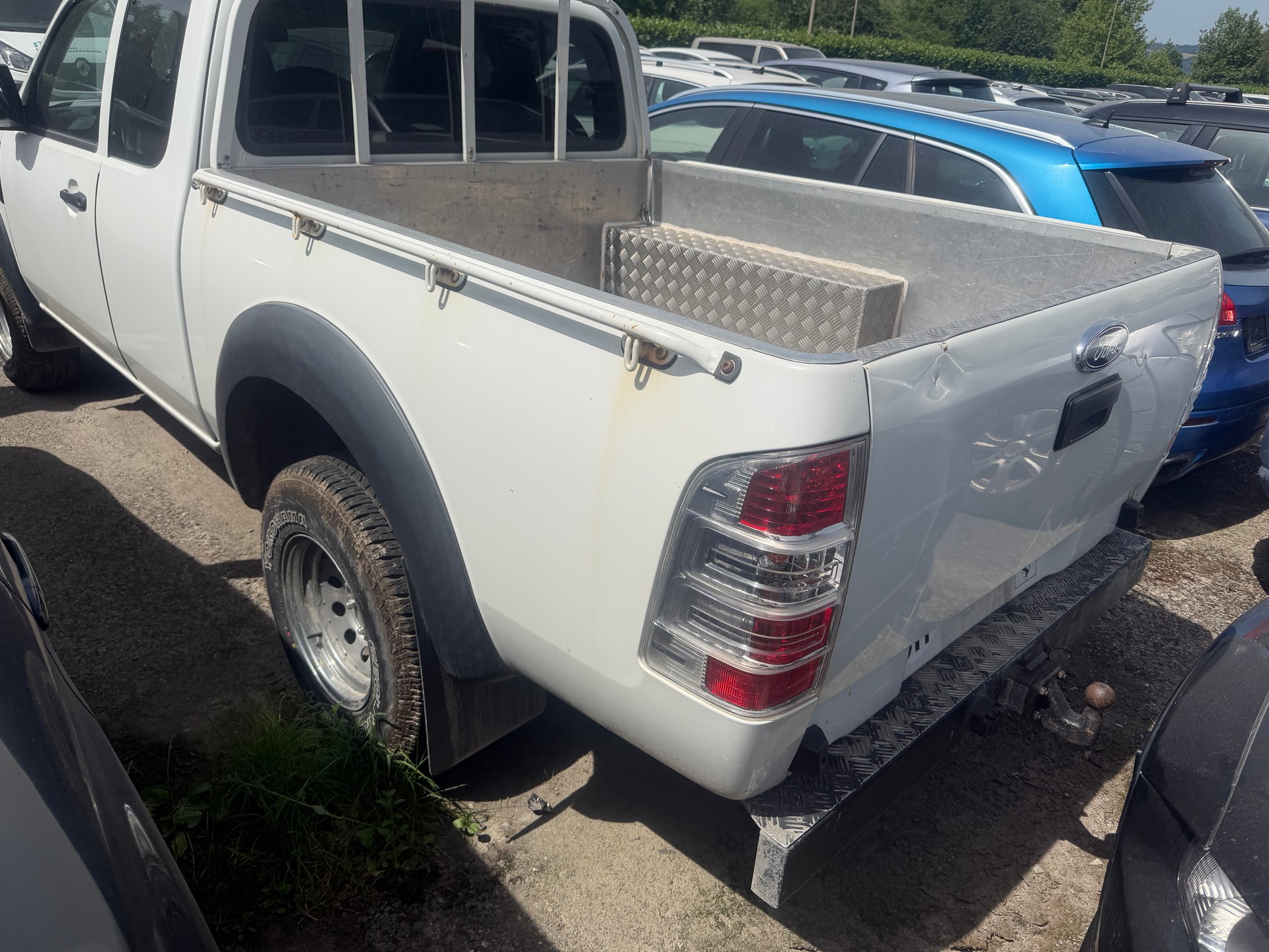 FORD Ranger XL 2.5 TDCi 4x4-image-4