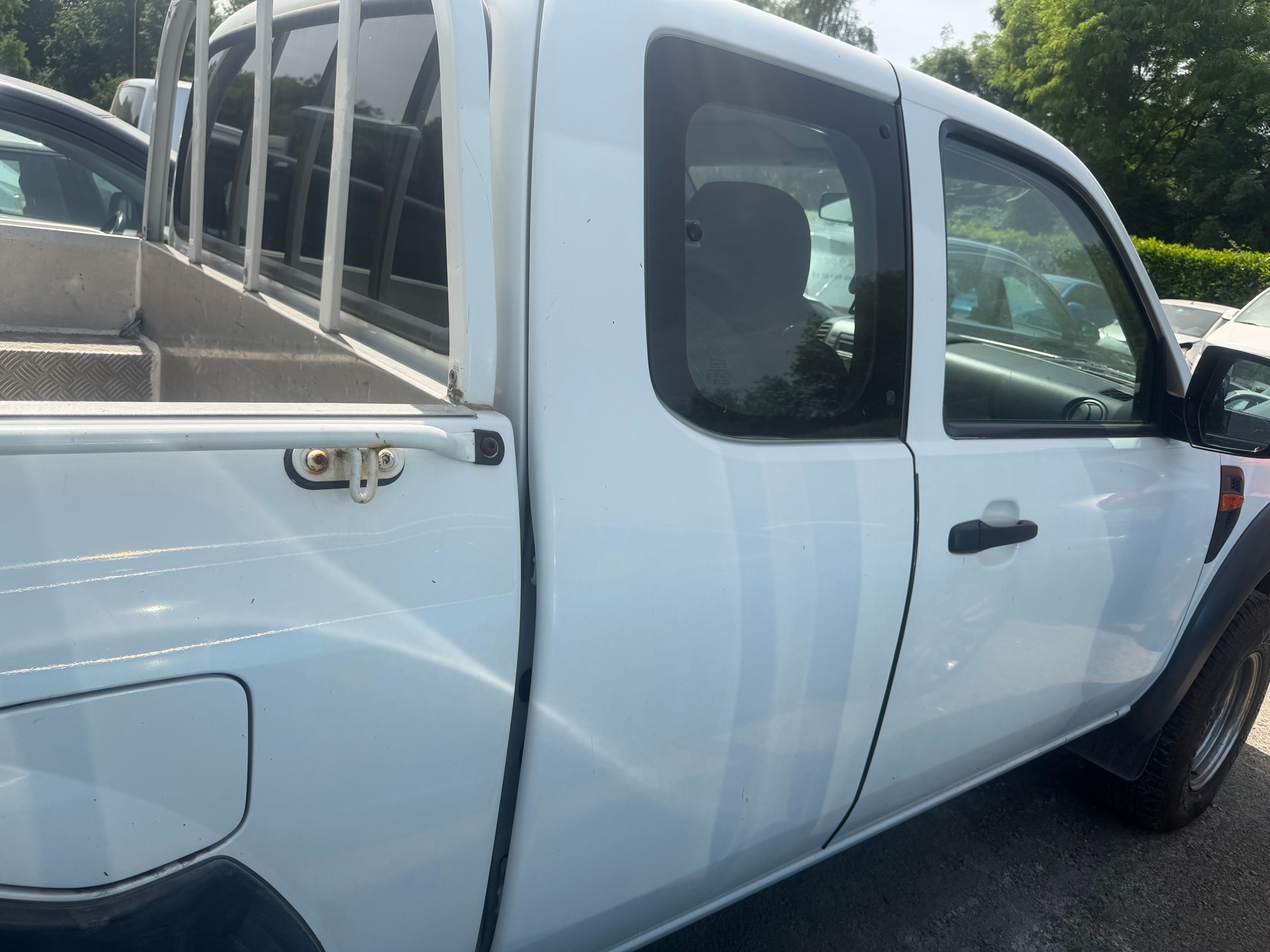 FORD Ranger XL 2.5 TDCi 4x4-image-2