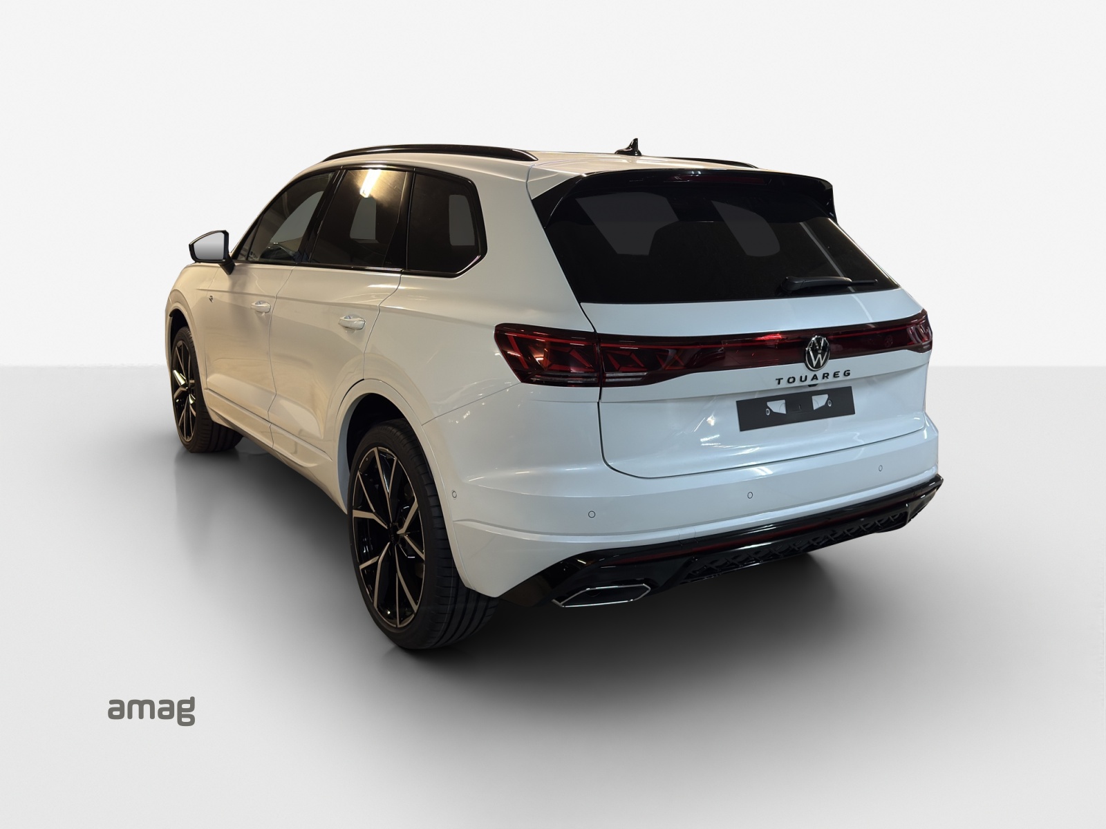 VW Touareg 3.0 TDI R-Line Final Edition Tiptronic-showroom-element-2