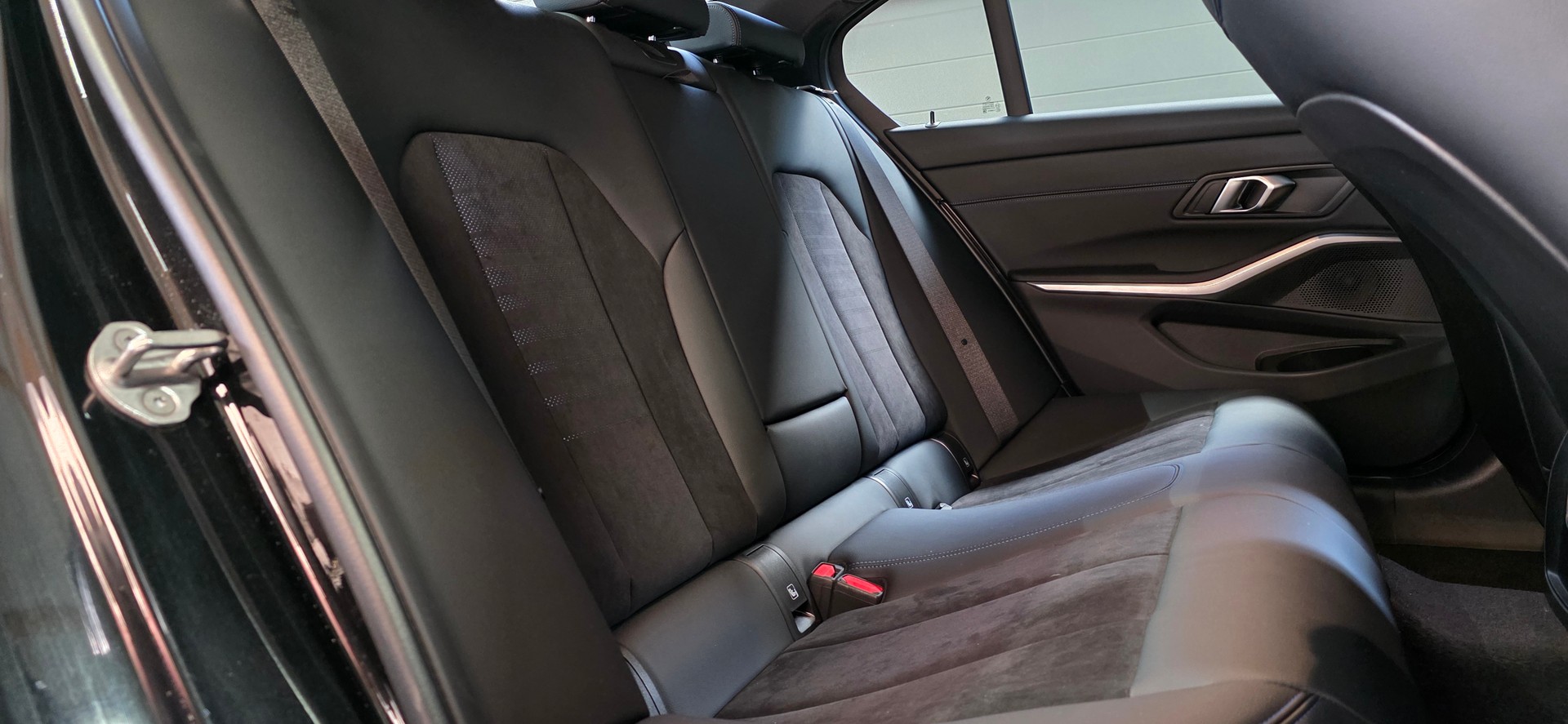 BMW 320d xDrive 48V Steptronic M Sport *Sitz- und Lenkradheizung*DriveAssist*Bremsassistens*Rückfahrkamera*AndroidAuto/CarPlay*-image-28