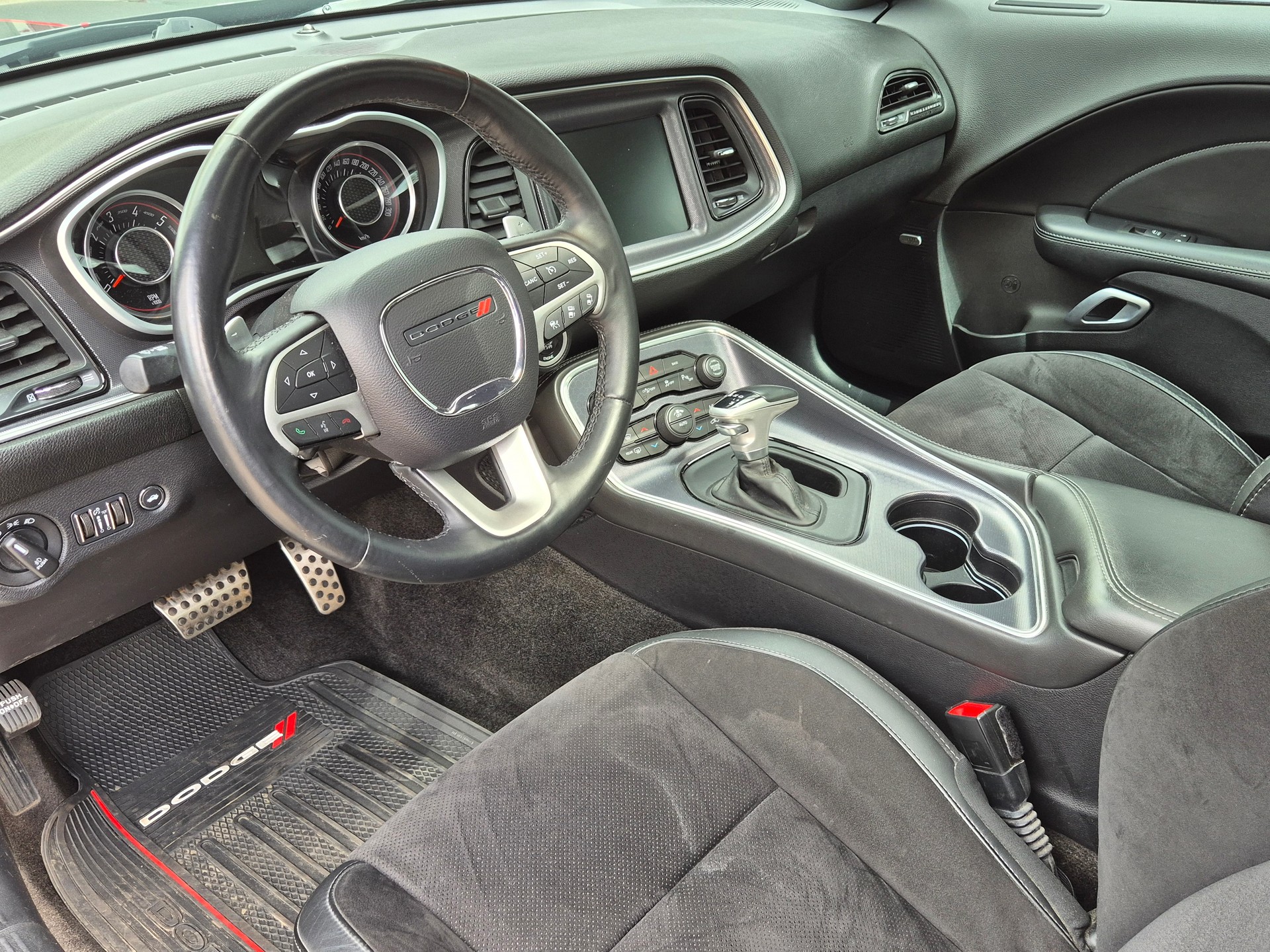 DODGE 6.4-image-13
