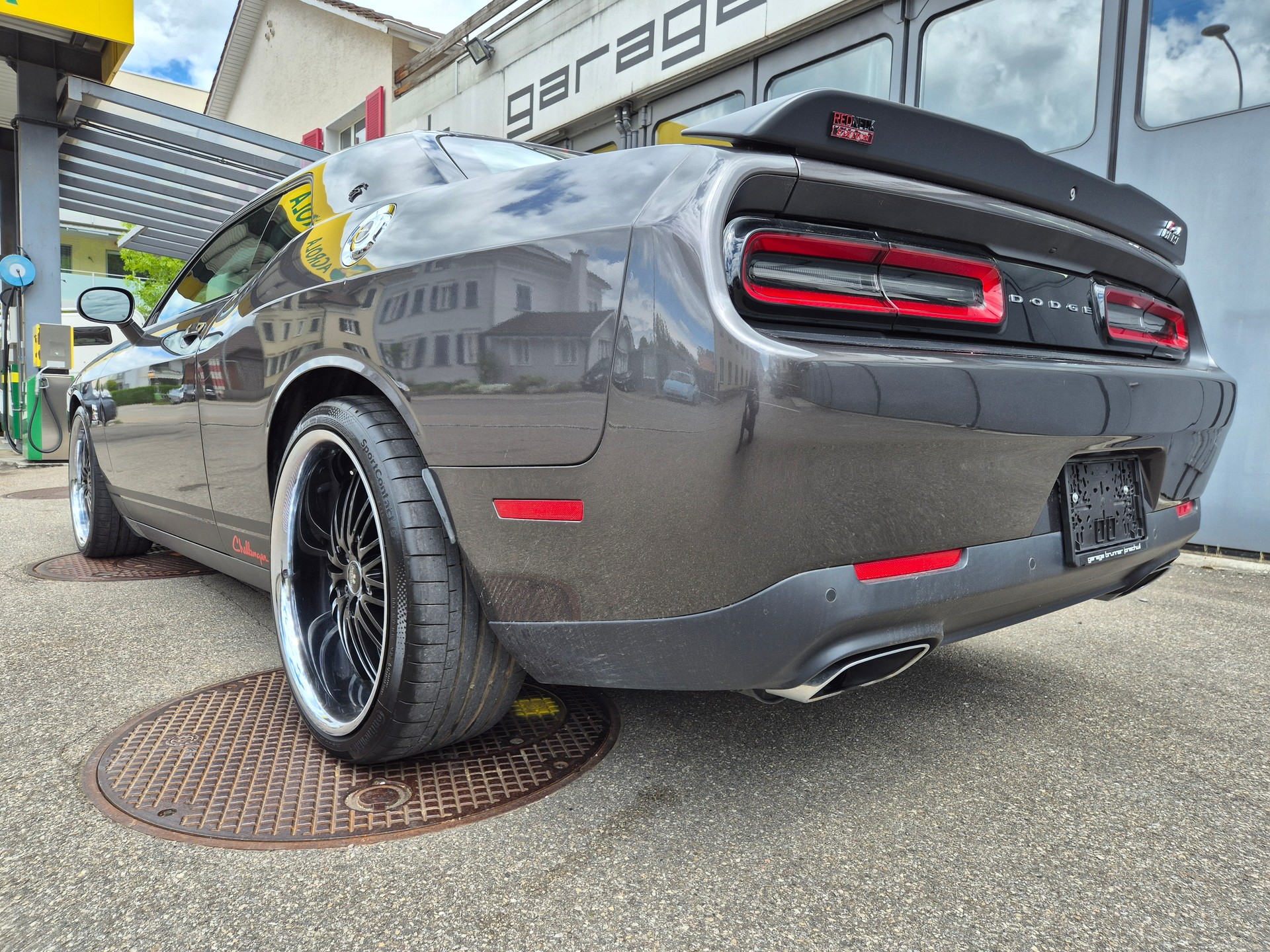 DODGE 6.4-image-7