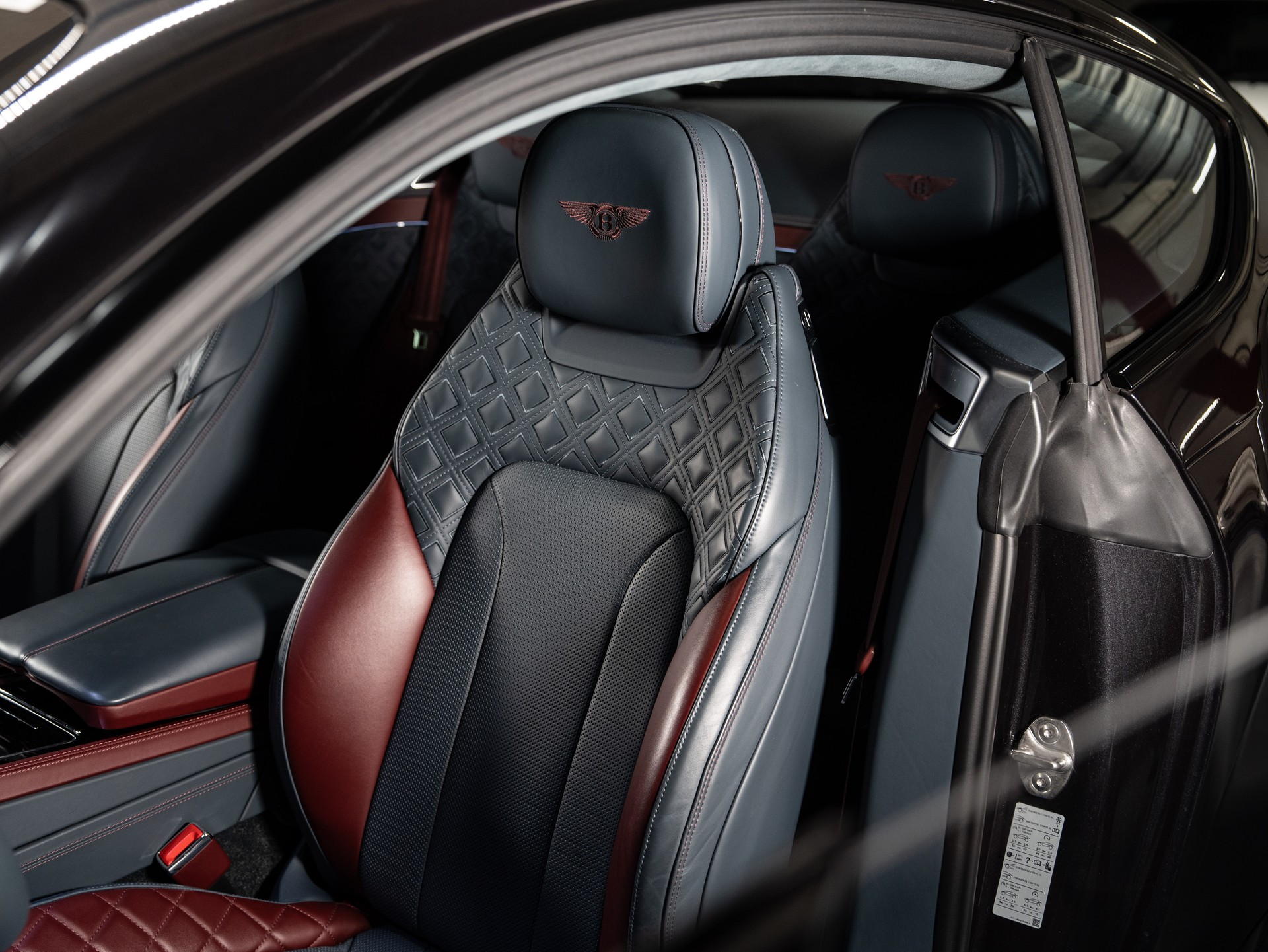 BENTLEY Continental GT S 4.0 V8-image-14