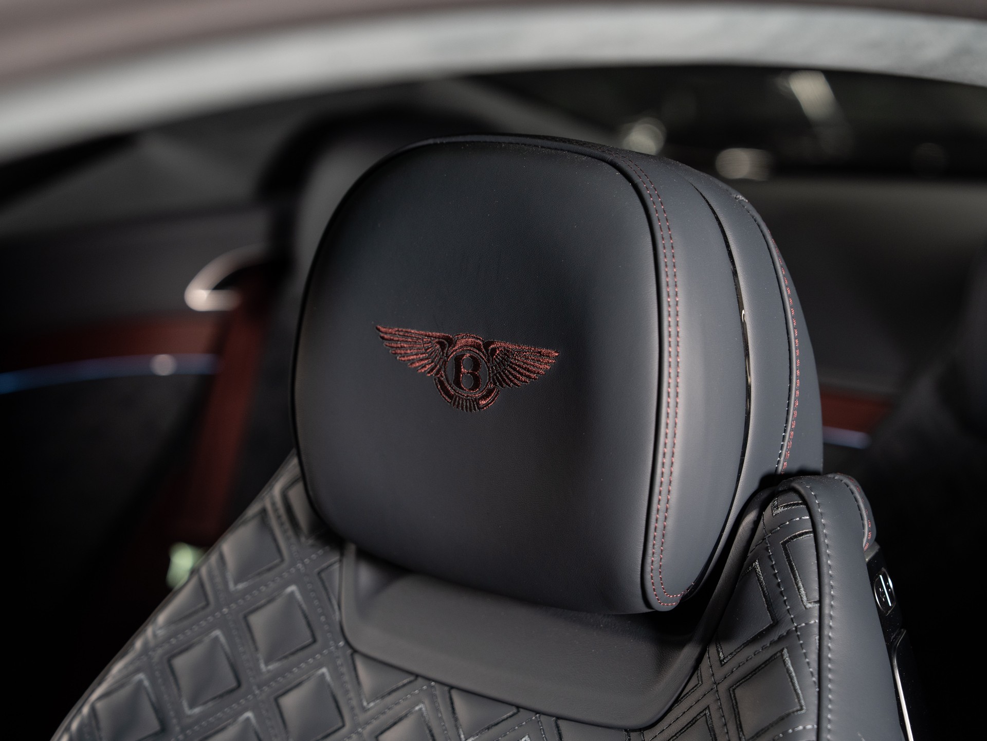 BENTLEY Continental GT S 4.0 V8-image-16