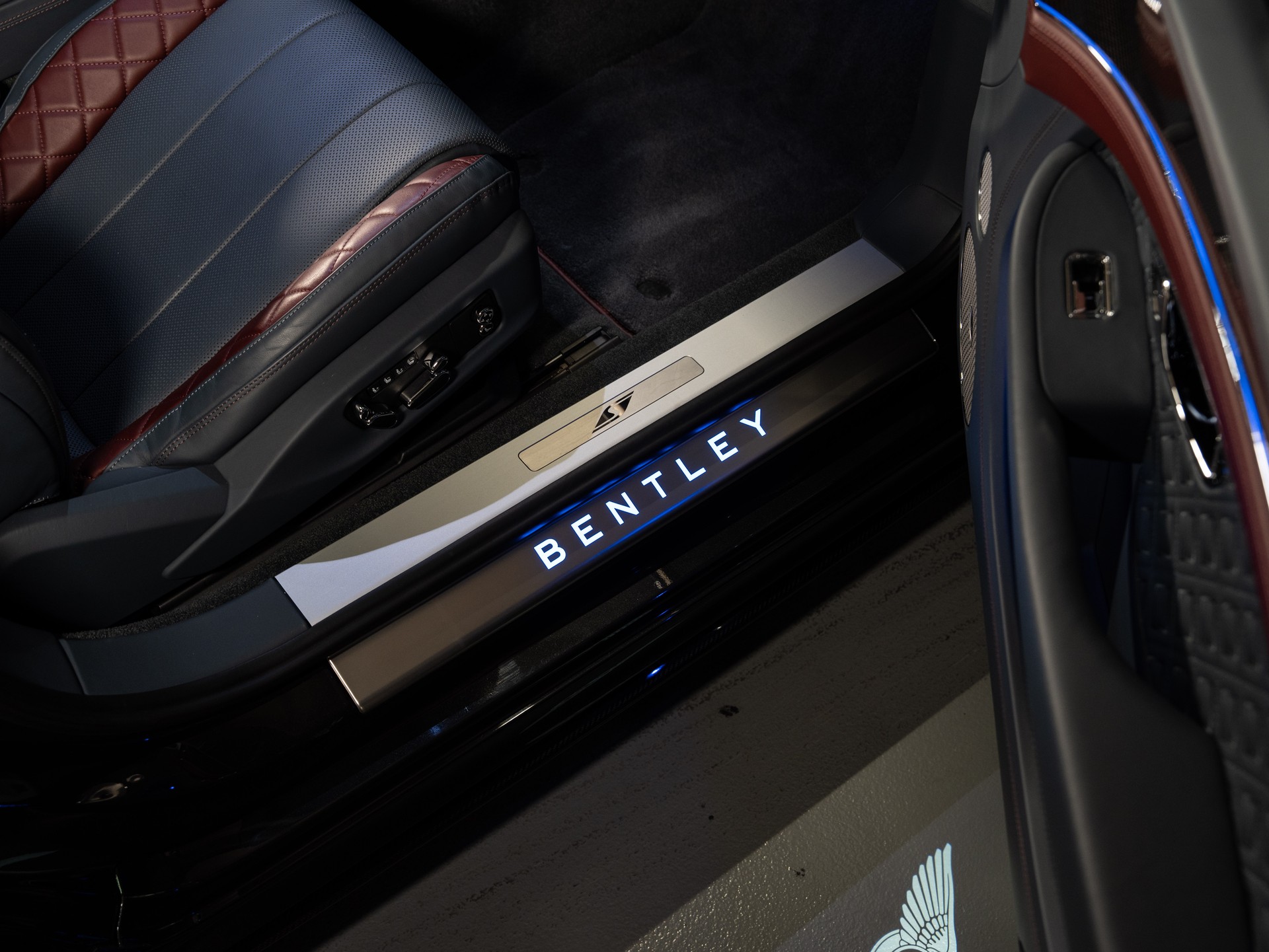 BENTLEY Continental GT S 4.0 V8-image-22