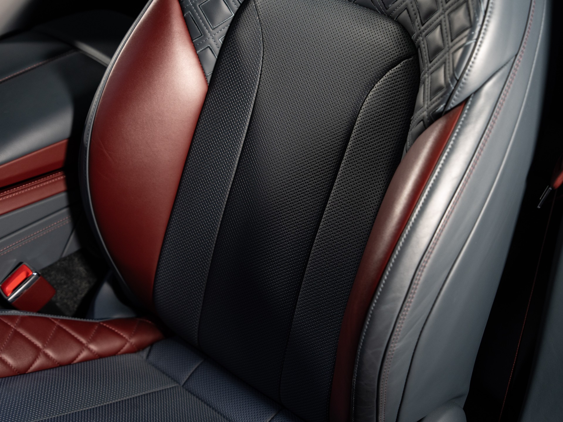 BENTLEY Continental GT S 4.0 V8-image-17