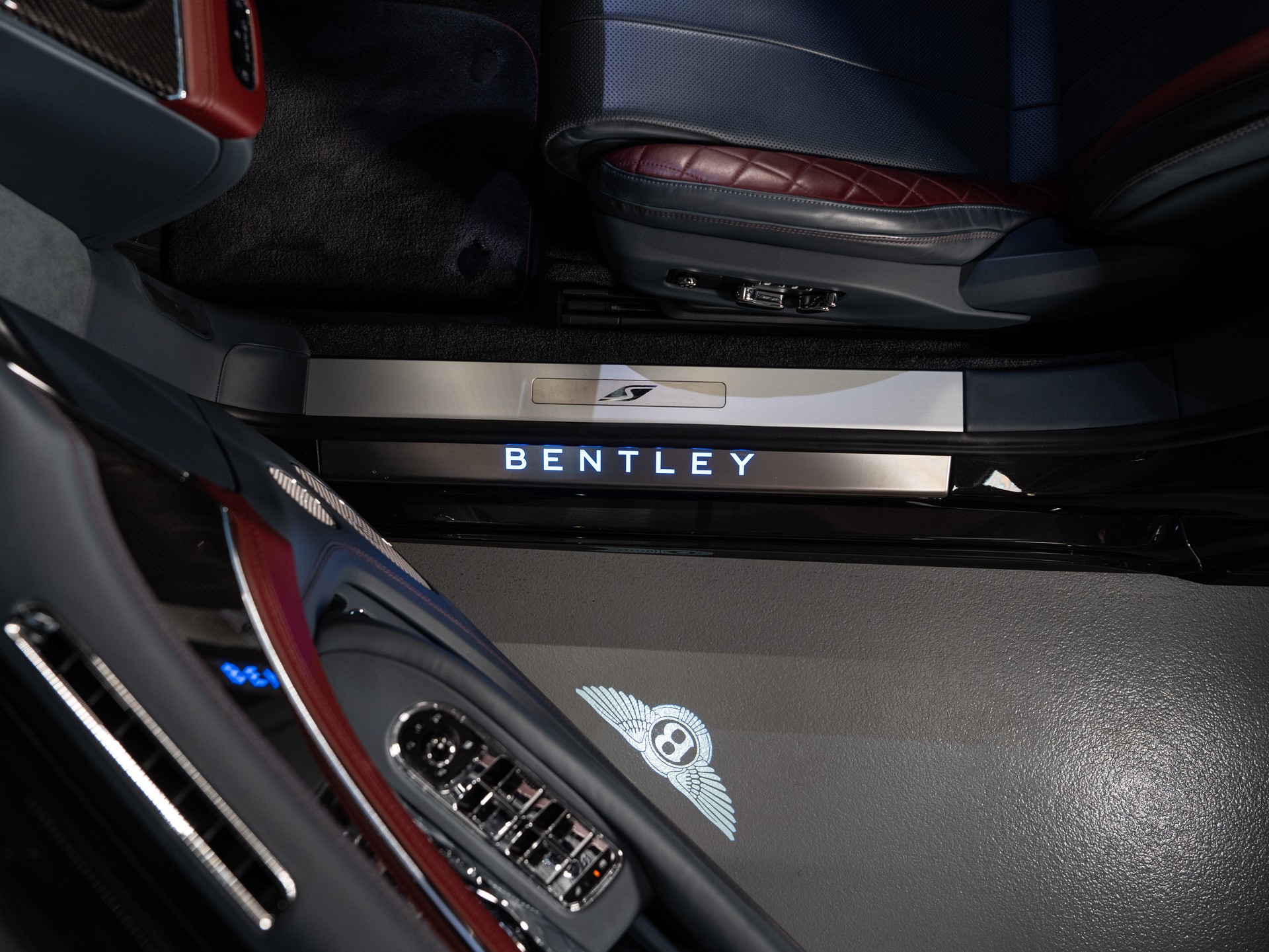 BENTLEY Continental GT S 4.0 V8-image-12