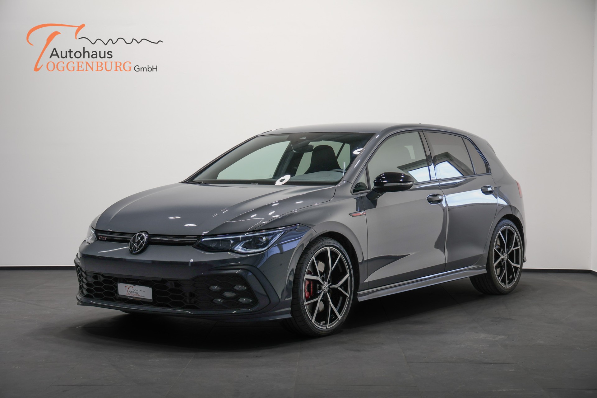 VW Golf 2.0 TSI GTI DSG *CH-Fahrzeug*-showroom-element-3