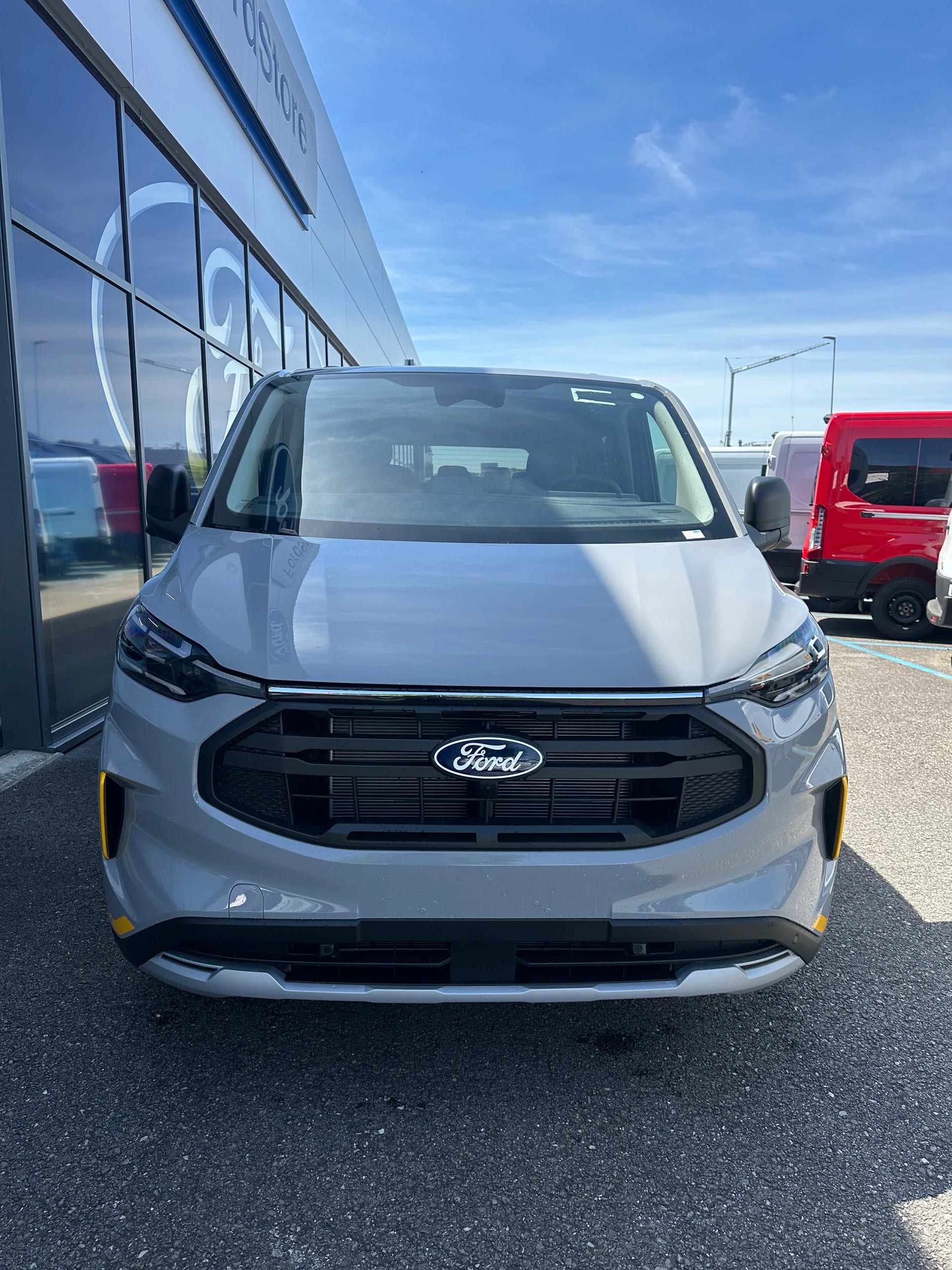 FORD Transit C combi 320 L1 2.0 Eco Trail/170CV/Aut.4x4-image-8