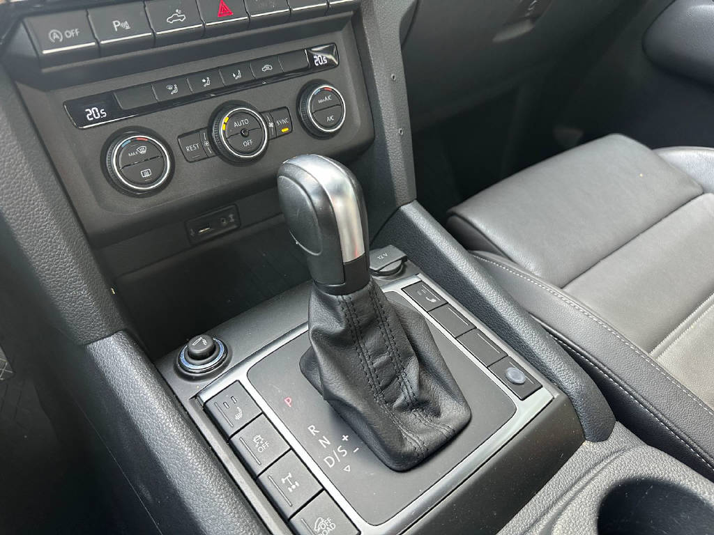 VW Amarok dcab. pick-up 3.0 TDI 258 Highline 4m-image-9