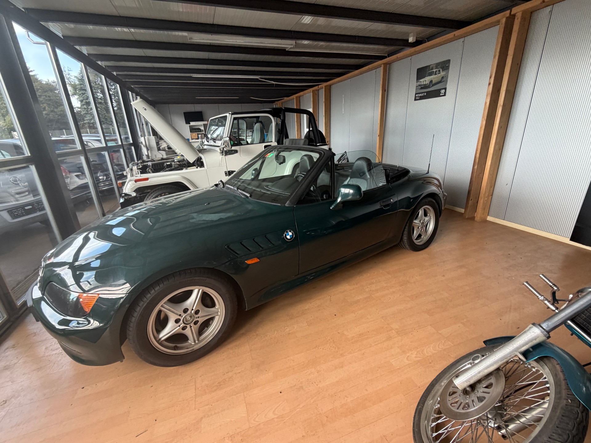 BMW Z3 1.9i Roadster-image-2