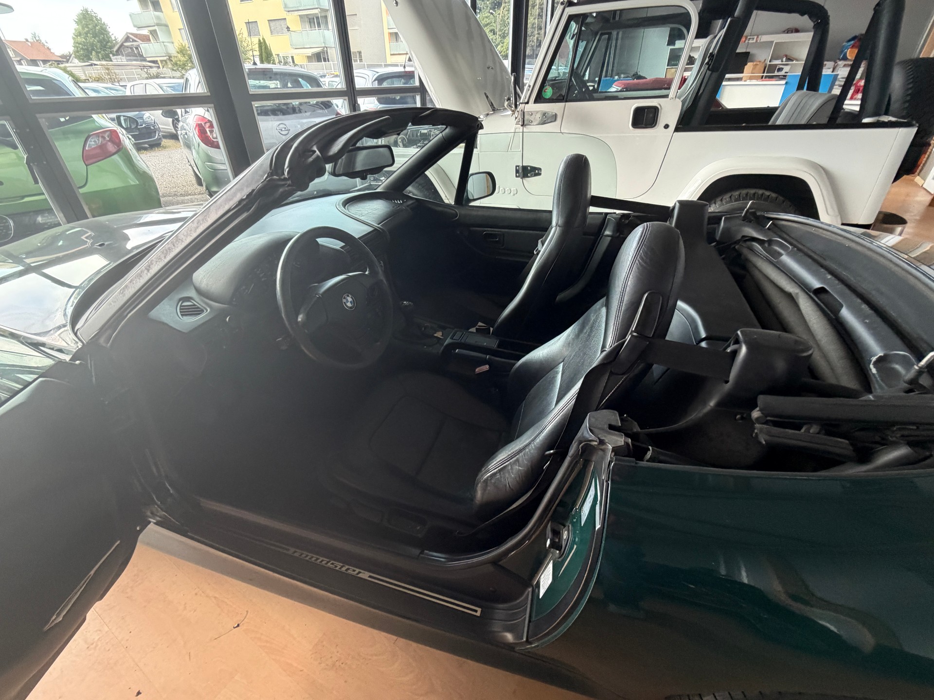 BMW Z3 1.9i Roadster-image-5