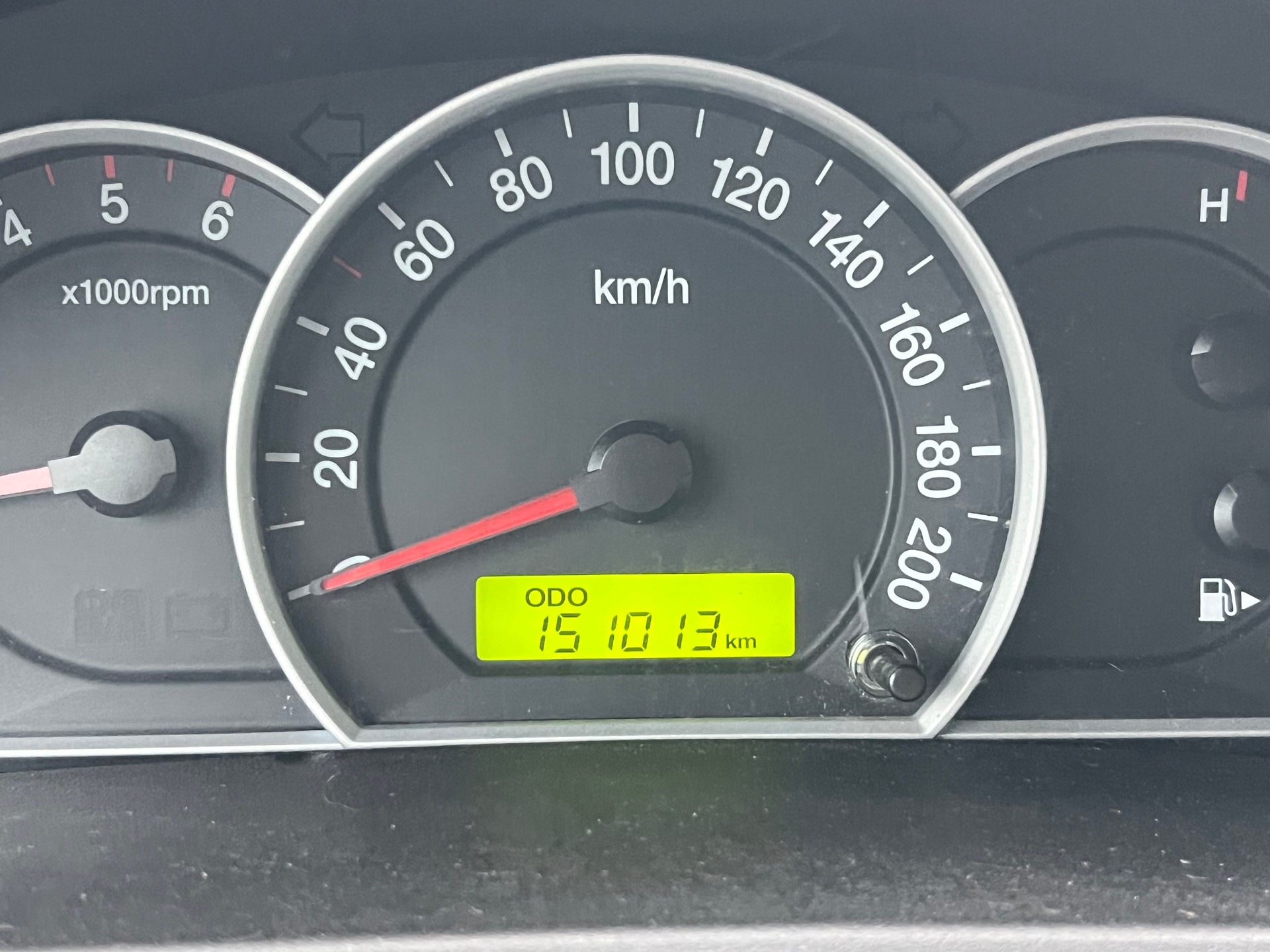 KIA Sorento 2.5 CRDI Classic-image-15