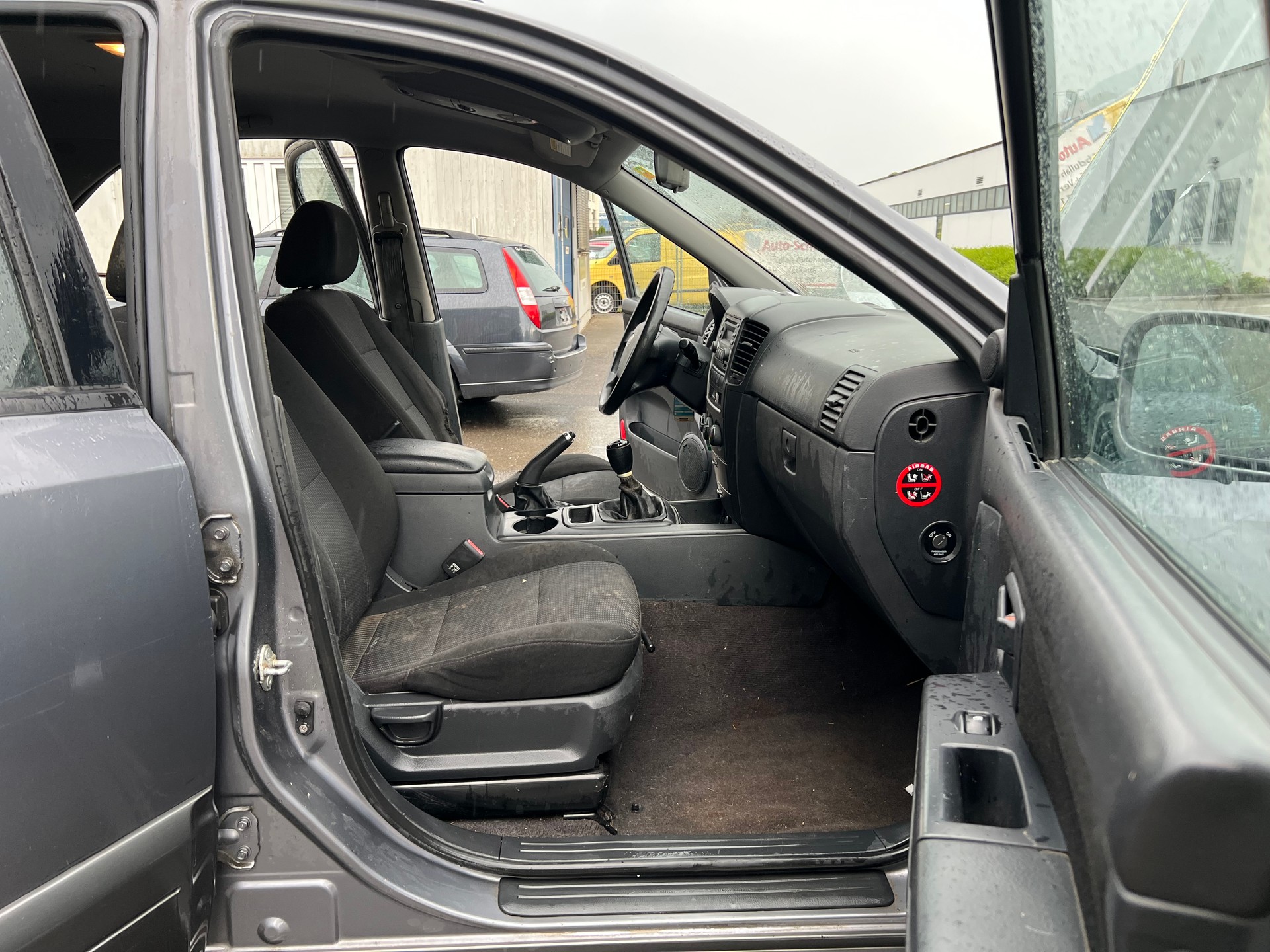 KIA Sorento 2.5 CRDI Classic-image-9