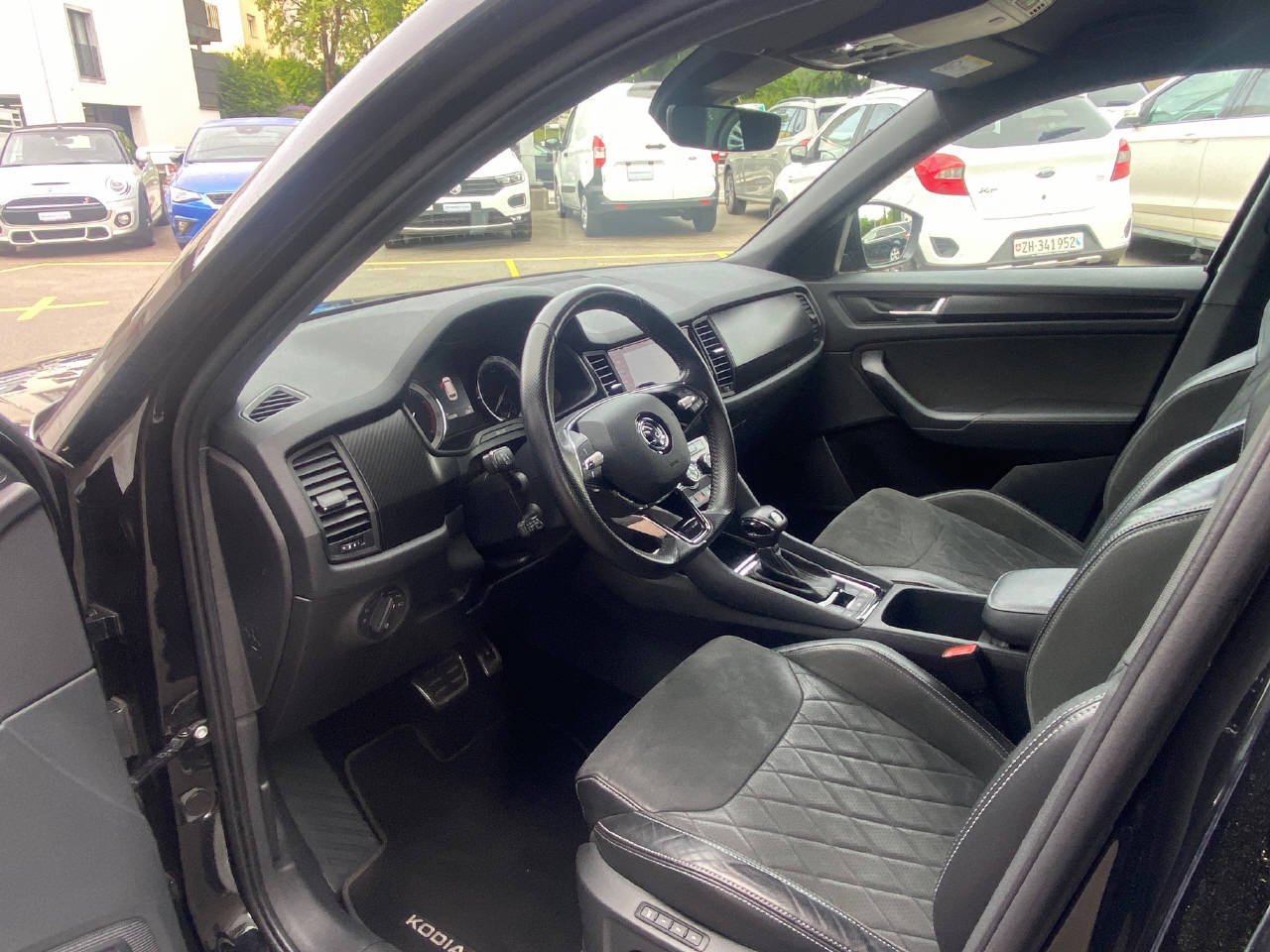 SKODA Kodiaq 2.0 TSI Sportline DSG-image-7