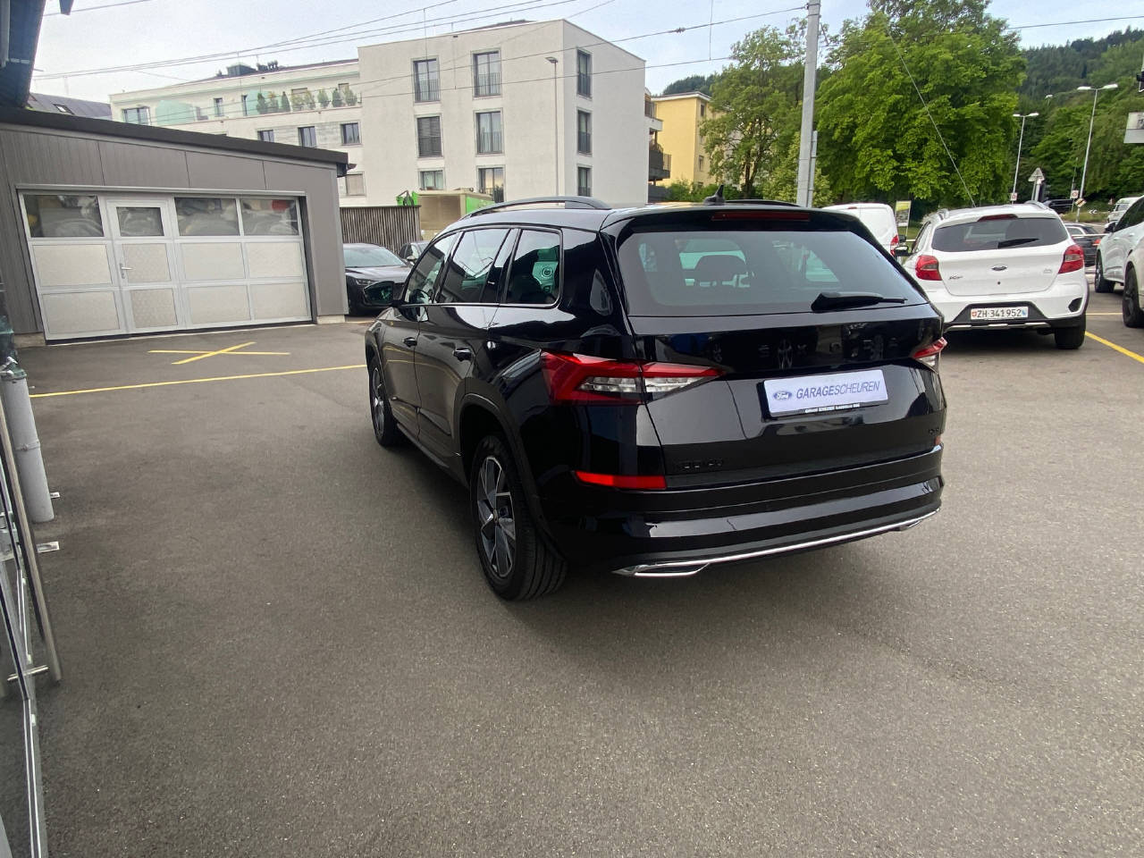 SKODA Kodiaq 2.0 TSI Sportline DSG-image-3