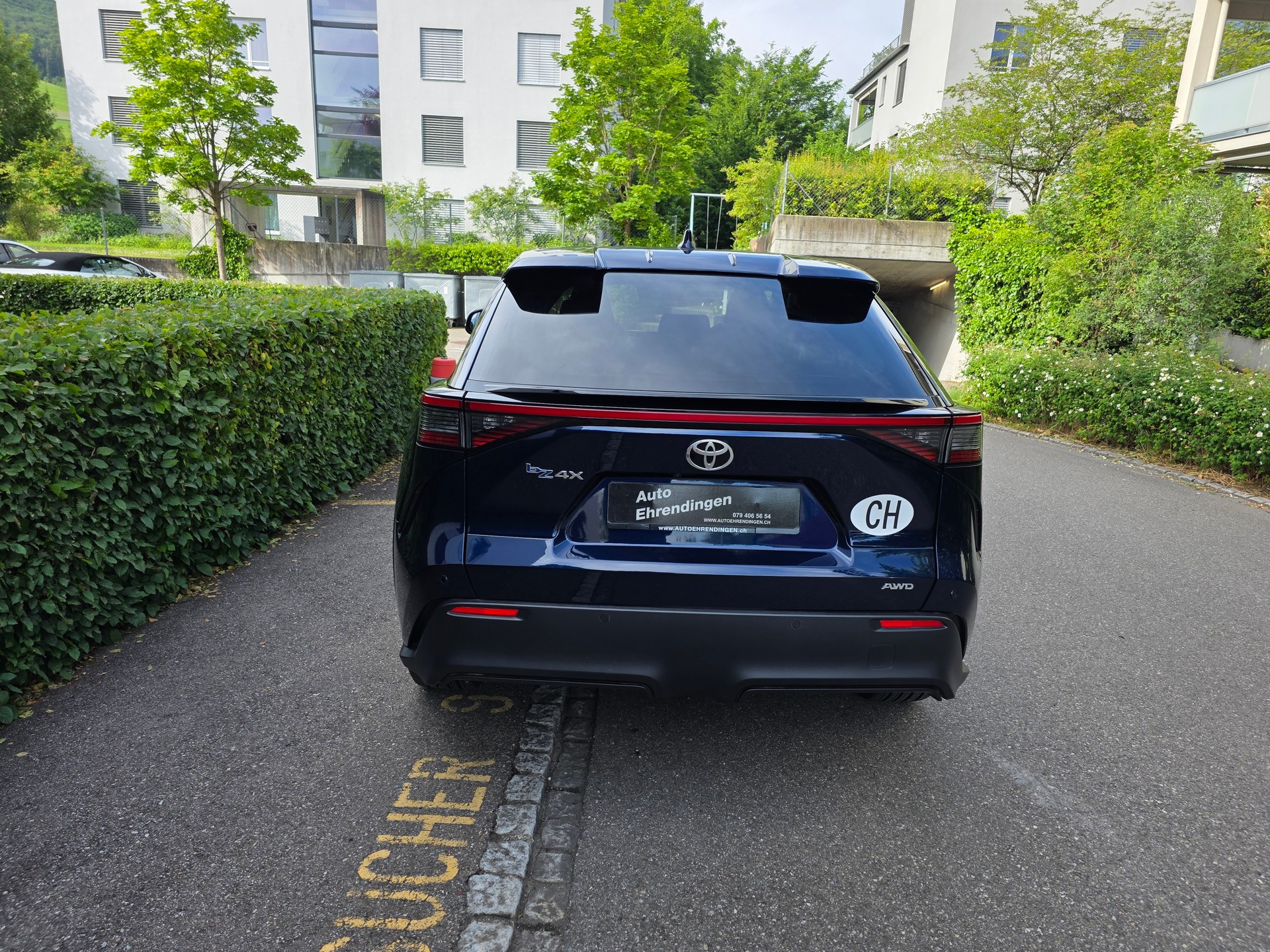 TOYOTA bZ4X Style 71,4 kWh 4WD-image-5