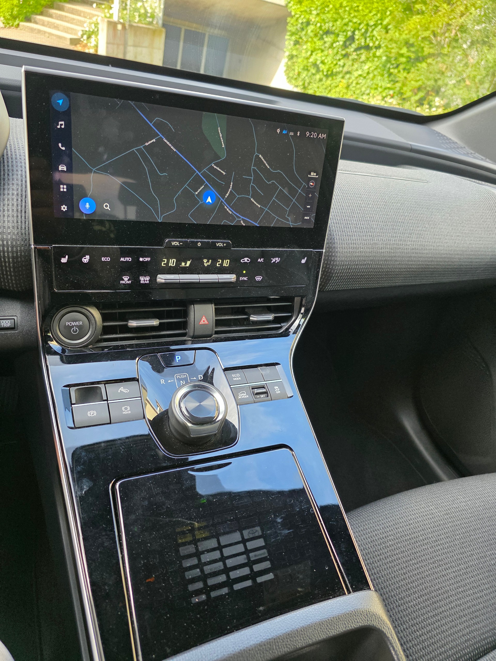 TOYOTA bZ4X Style 71,4 kWh 4WD-image-16