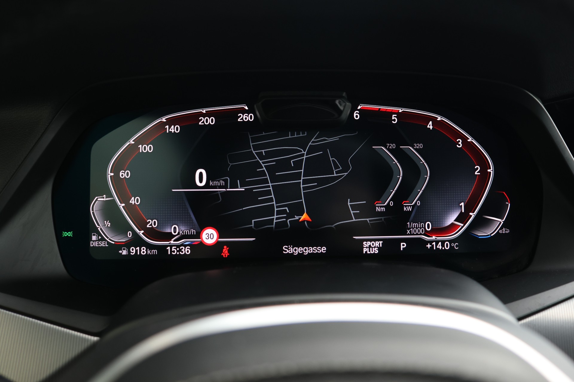 BMW X5 xDrive 48V 40d M Sport Steptronic-image-15
