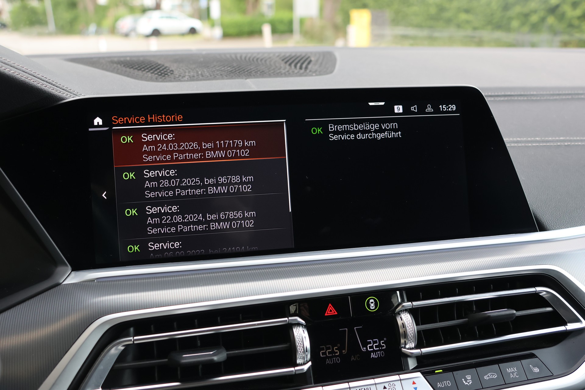 BMW X5 xDrive 48V 40d M Sport Steptronic-image-17