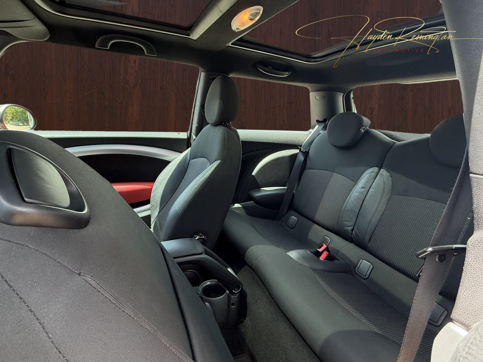 MINI Cooper Steptronic-image-7