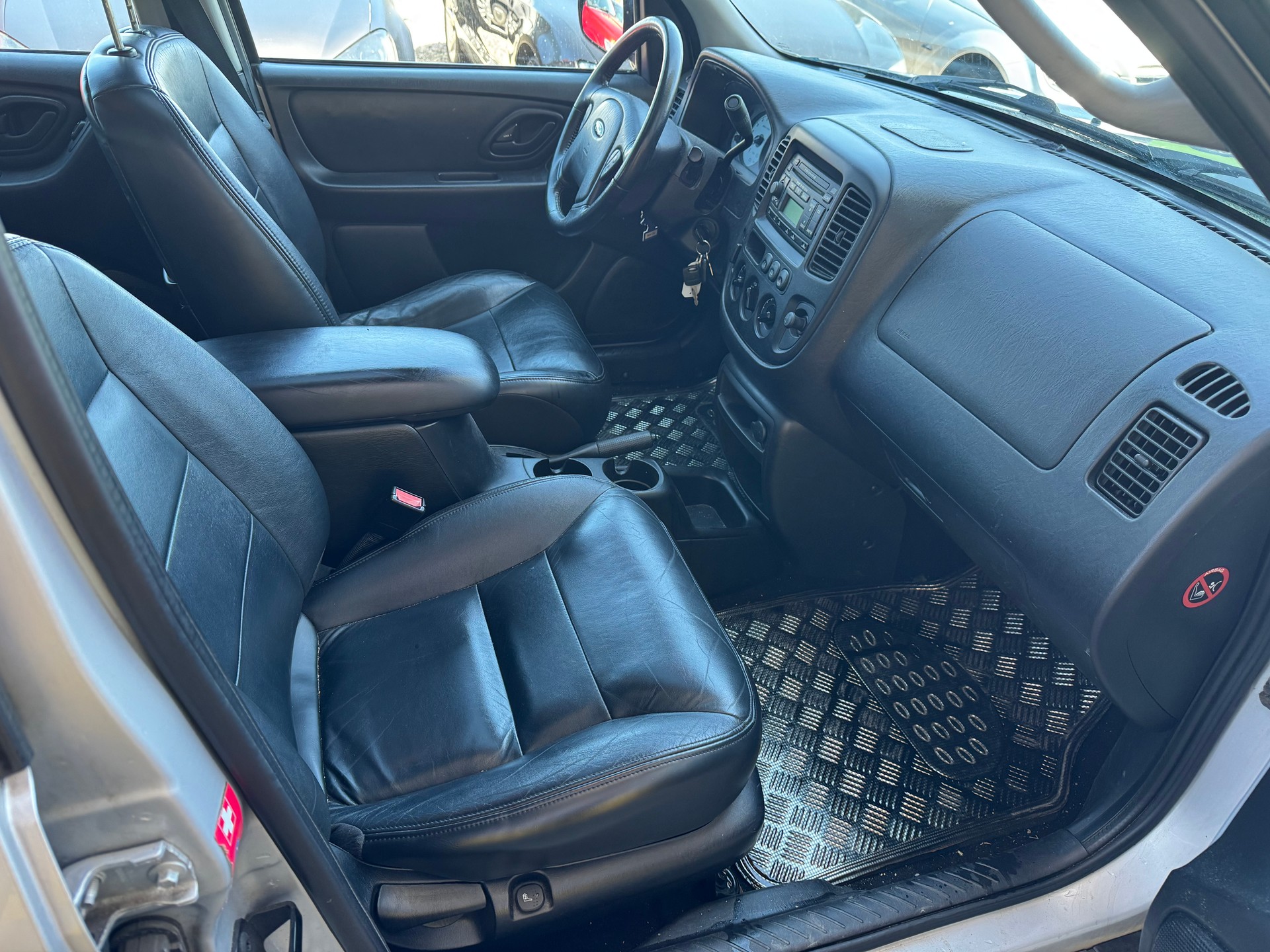 FORD Maverick 3.0 24V-image-13