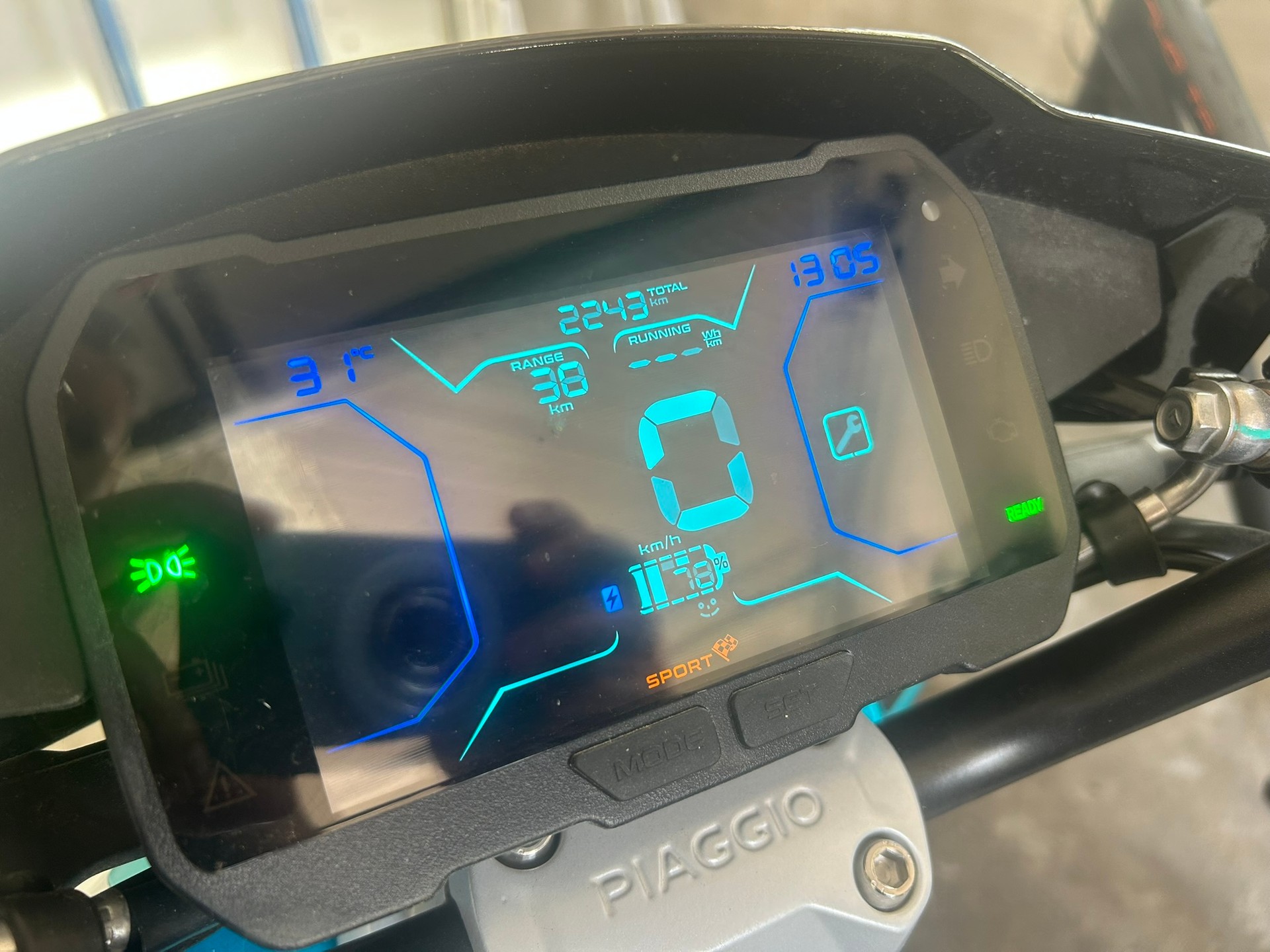 PIAGGIO Piaggio 1 Active 60km/h Full Electric-image-2