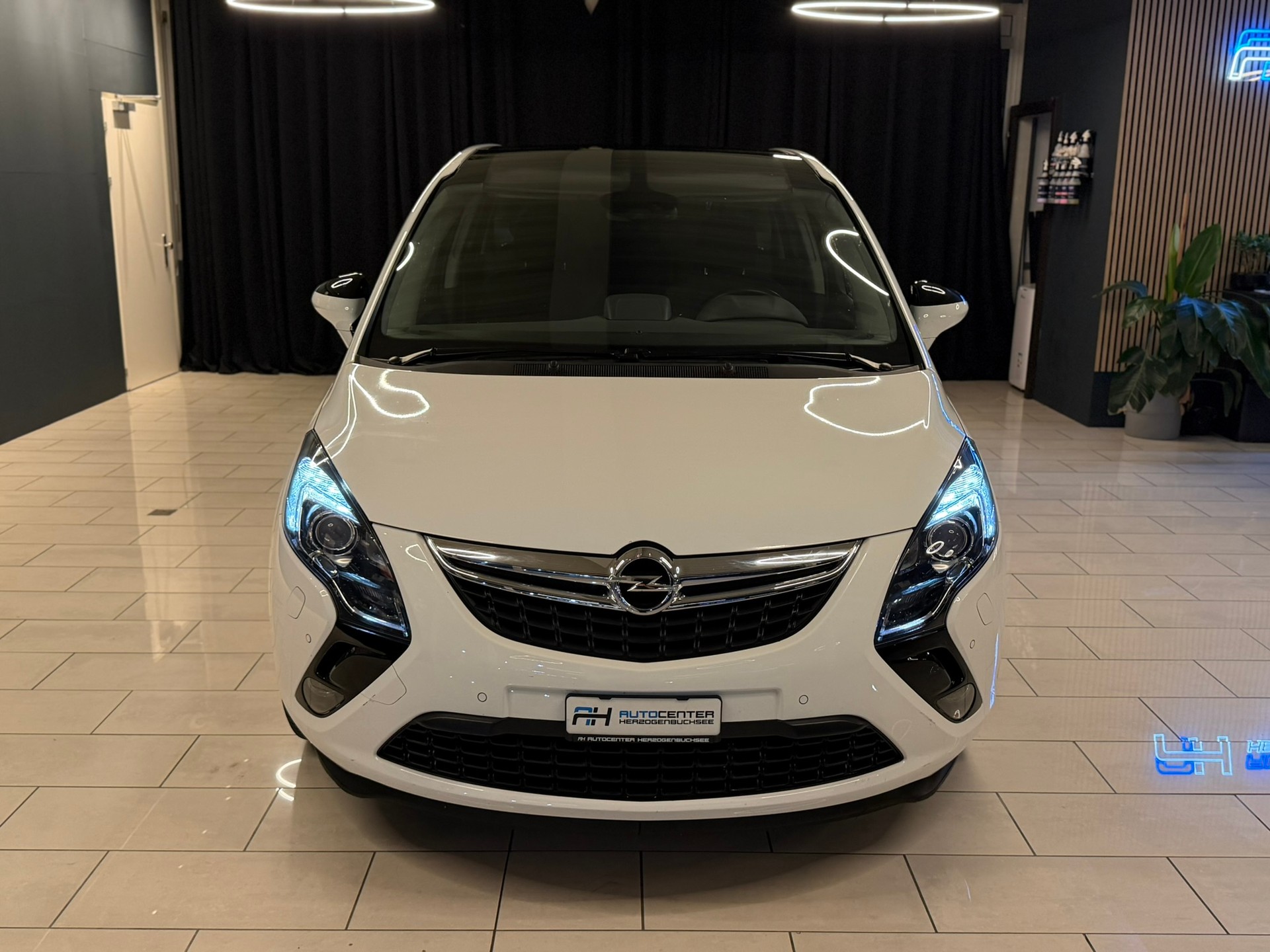 OPEL Zafira Tourer 2.0 CDTi Enjoy Start&Stop-showroom-element-1