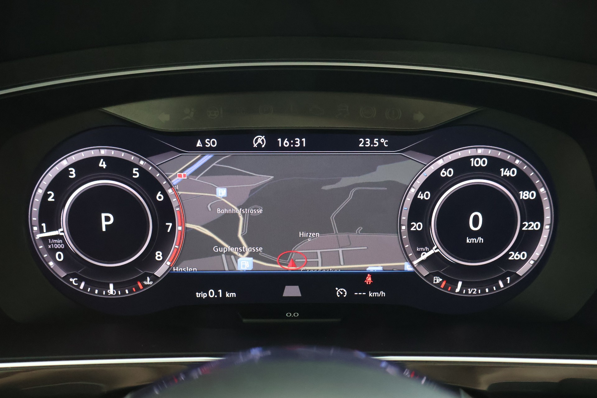 VW Tiguan 2.0TSI R-Line 4Motion DSG-image-28