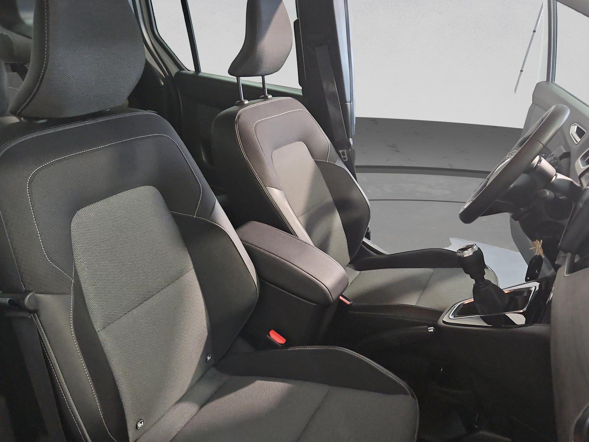 RENAULT Kangoo 1.3 TCe 130 PF Edition One-image-16