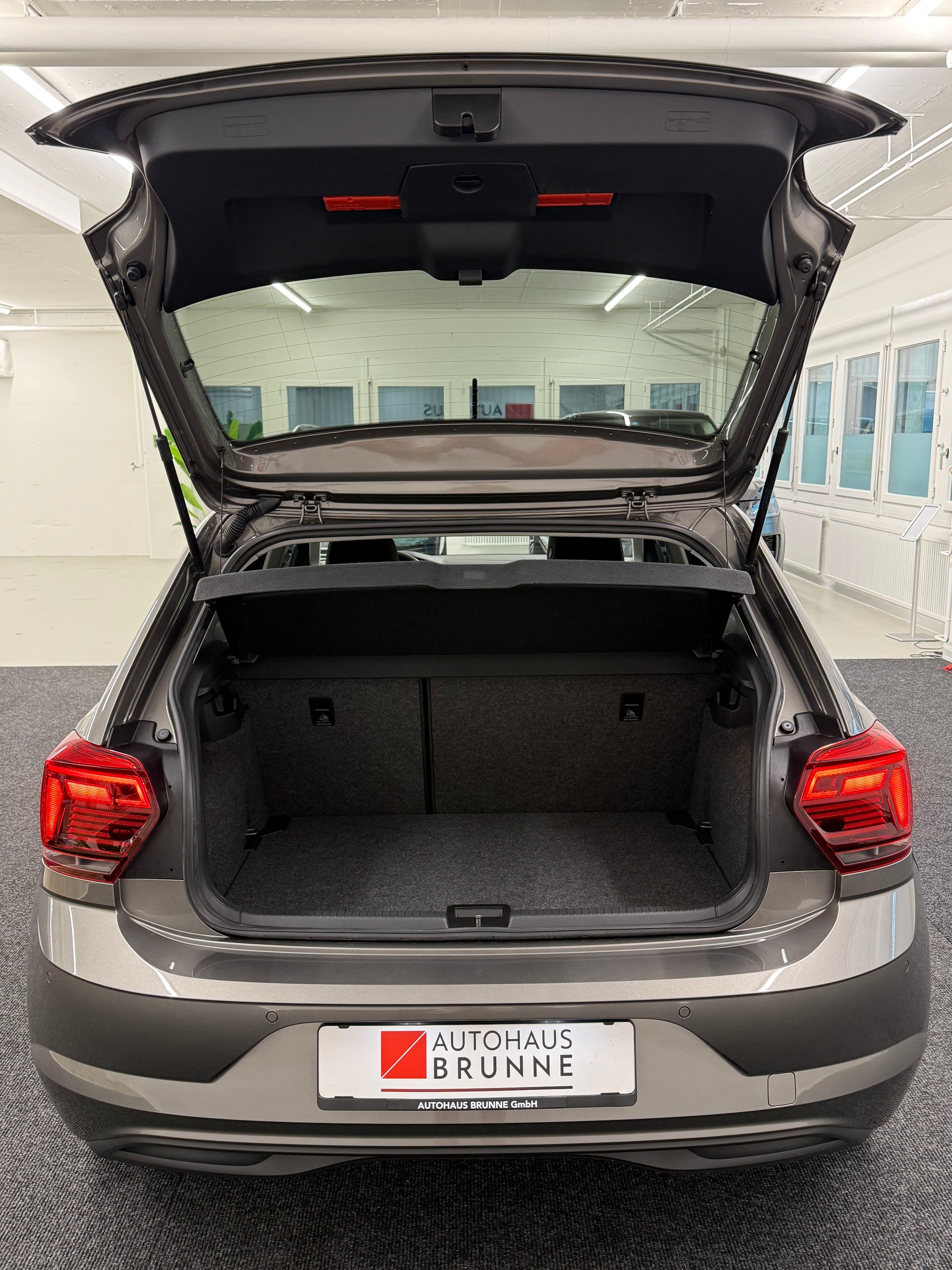 VW Polo 1.0 TSI BMT Comfortline DSG-image-9