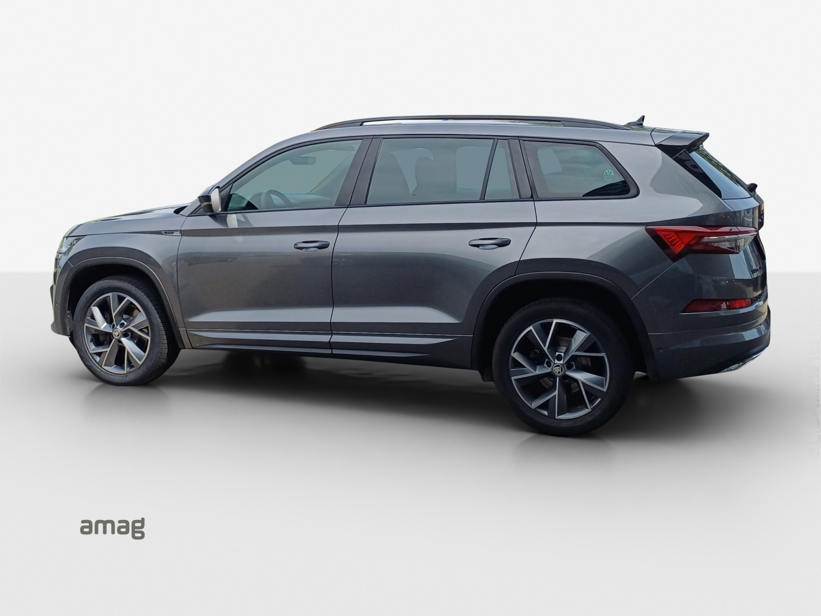SKODA Kodiaq 2.0 TSI 4x4 SportLine-showroom-element-1