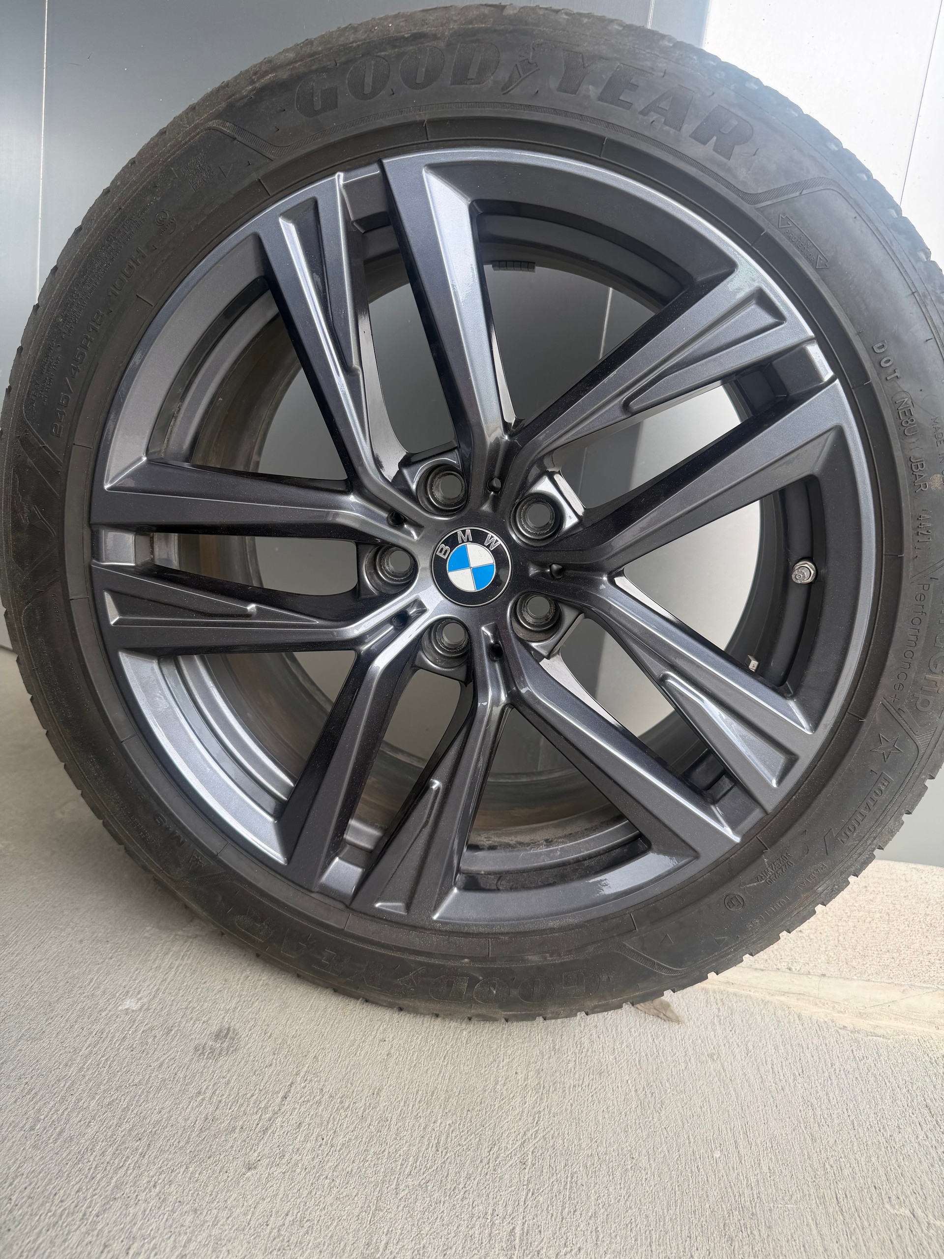 BMW eDrive40-image-14