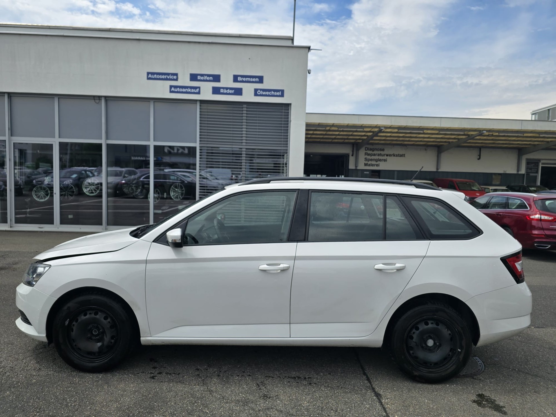 SKODA Fabia 1.0 Active-image-5