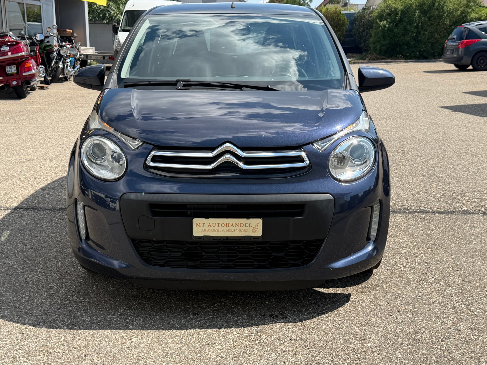 CITROEN C1 1.2 VTi Shine-showroom-element-1