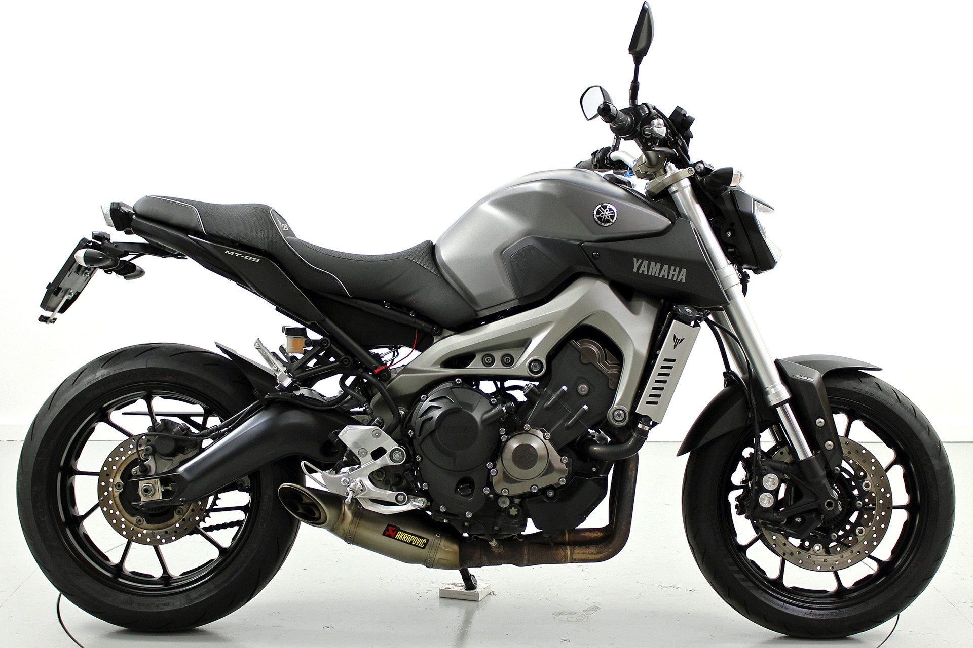 YAMAHA MT-09 ABS-image-3