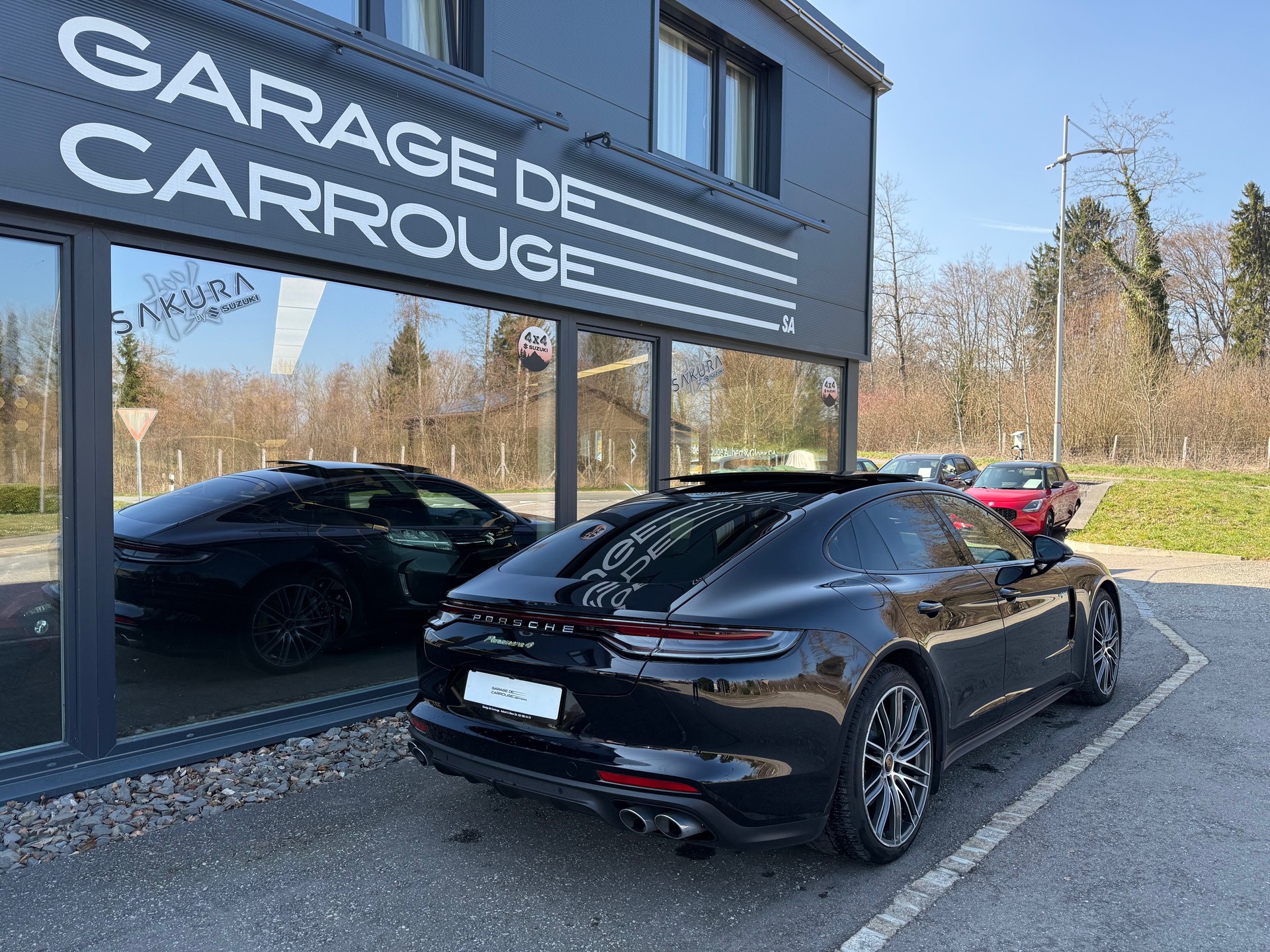 PORSCHE Panamera 4 E-Hybrid PDK-image-5