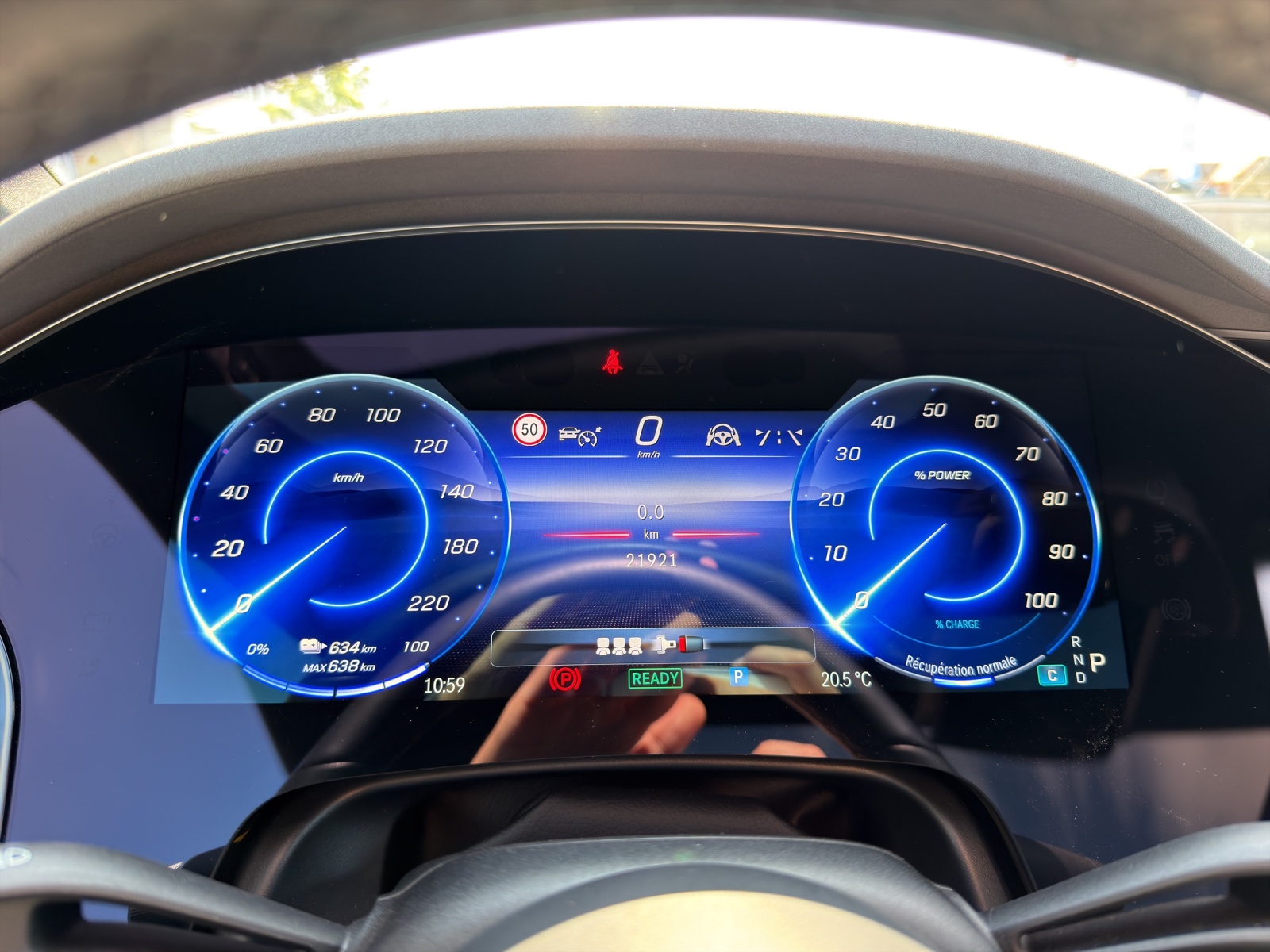 MERCEDES-BENZ EQS 580 4Matic-image-17