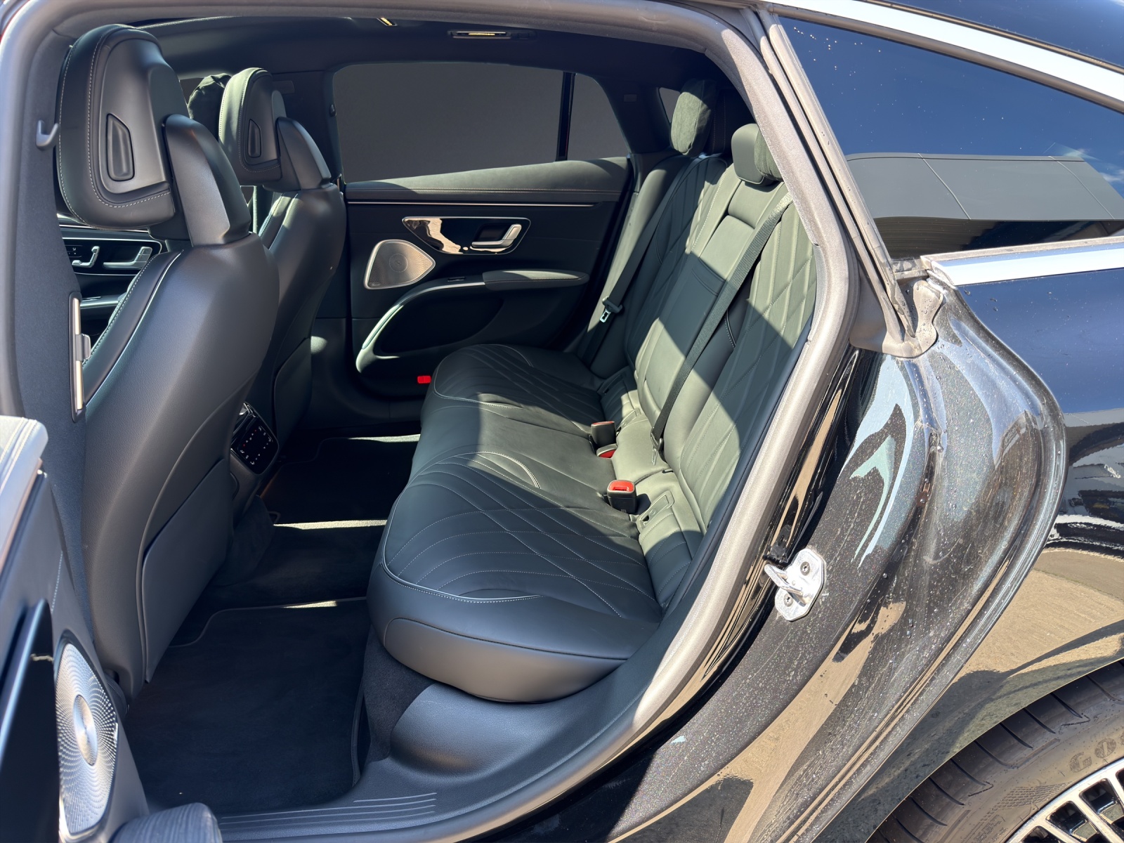 MERCEDES-BENZ EQS 580 4Matic-image-10