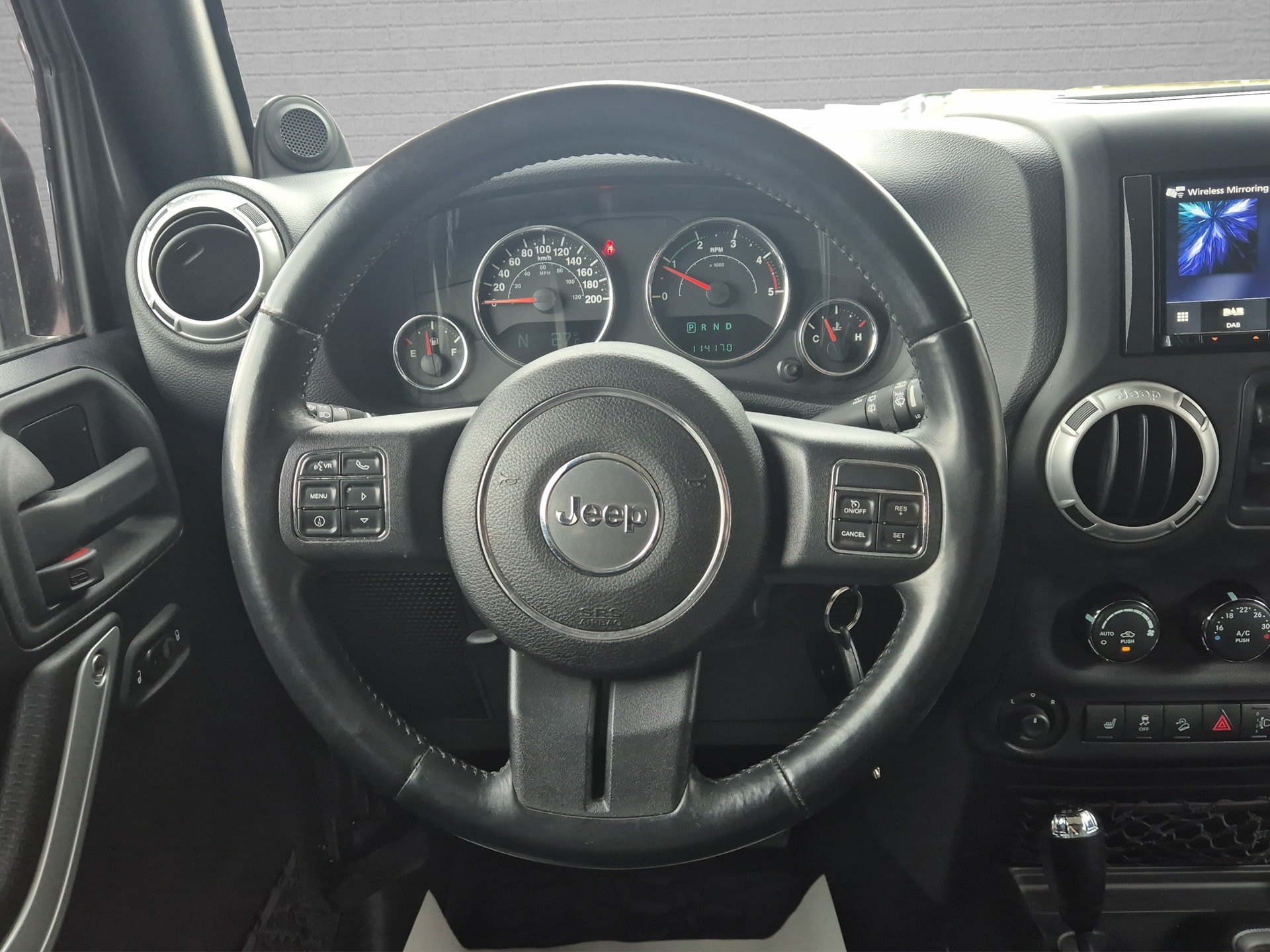 JEEP Wrangler 2.8CRD Unlimited Sahara Automatic-image-22