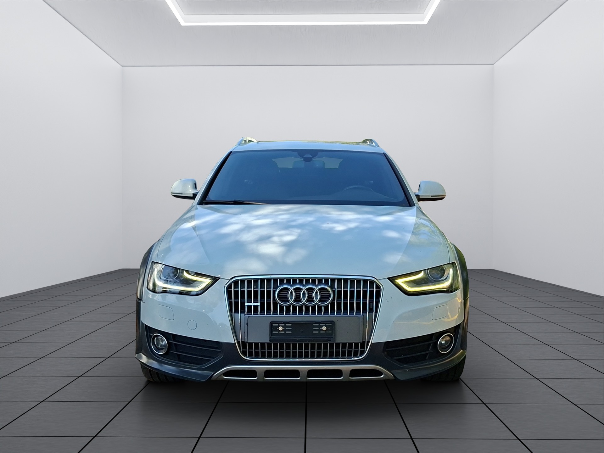 AUDI A4 allroad 3.0 TDI quattro S-tronic-showroom-element-1