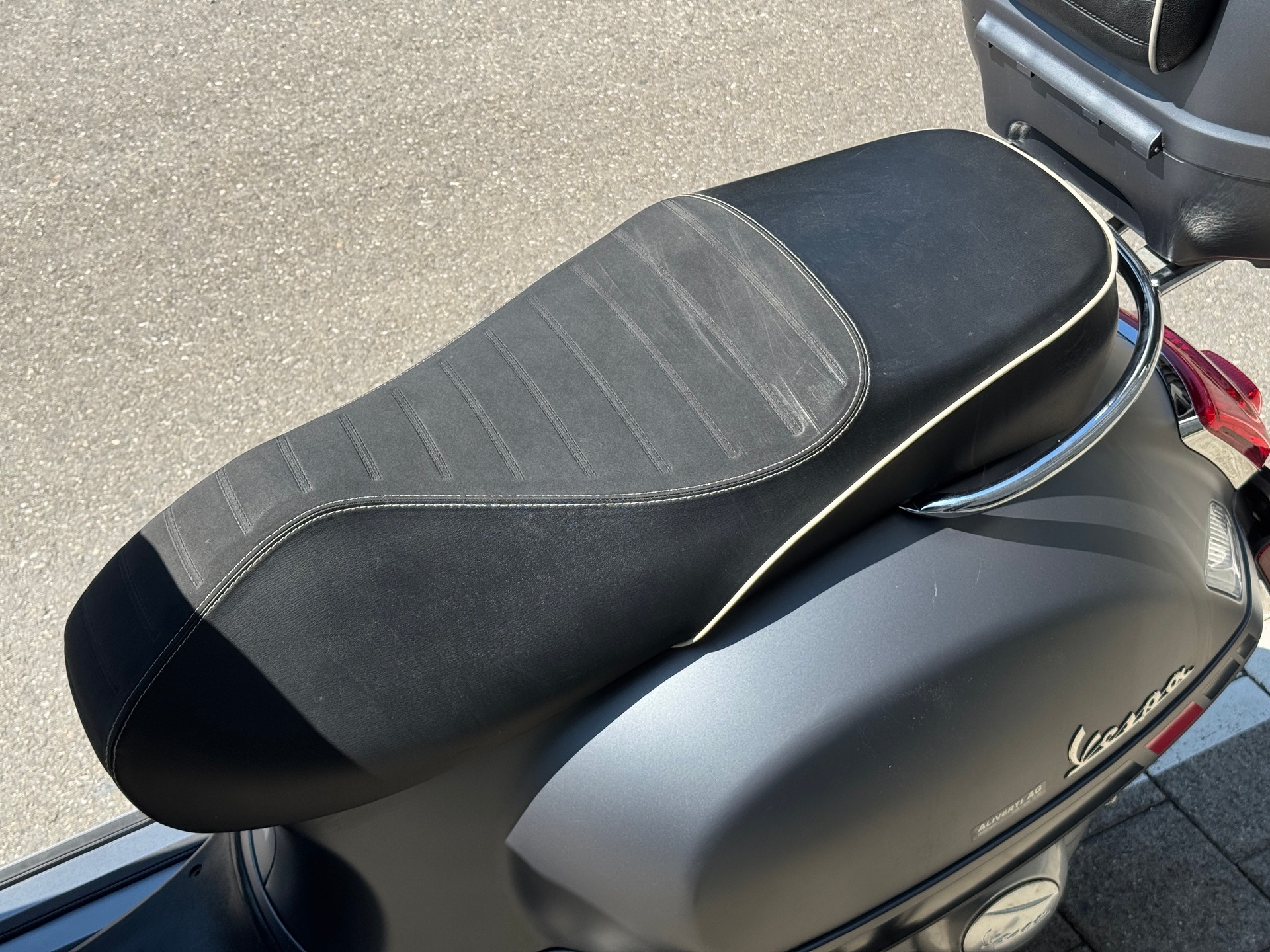 PIAGGIO Vespa GTS Super 300 i.e Sport-image-5