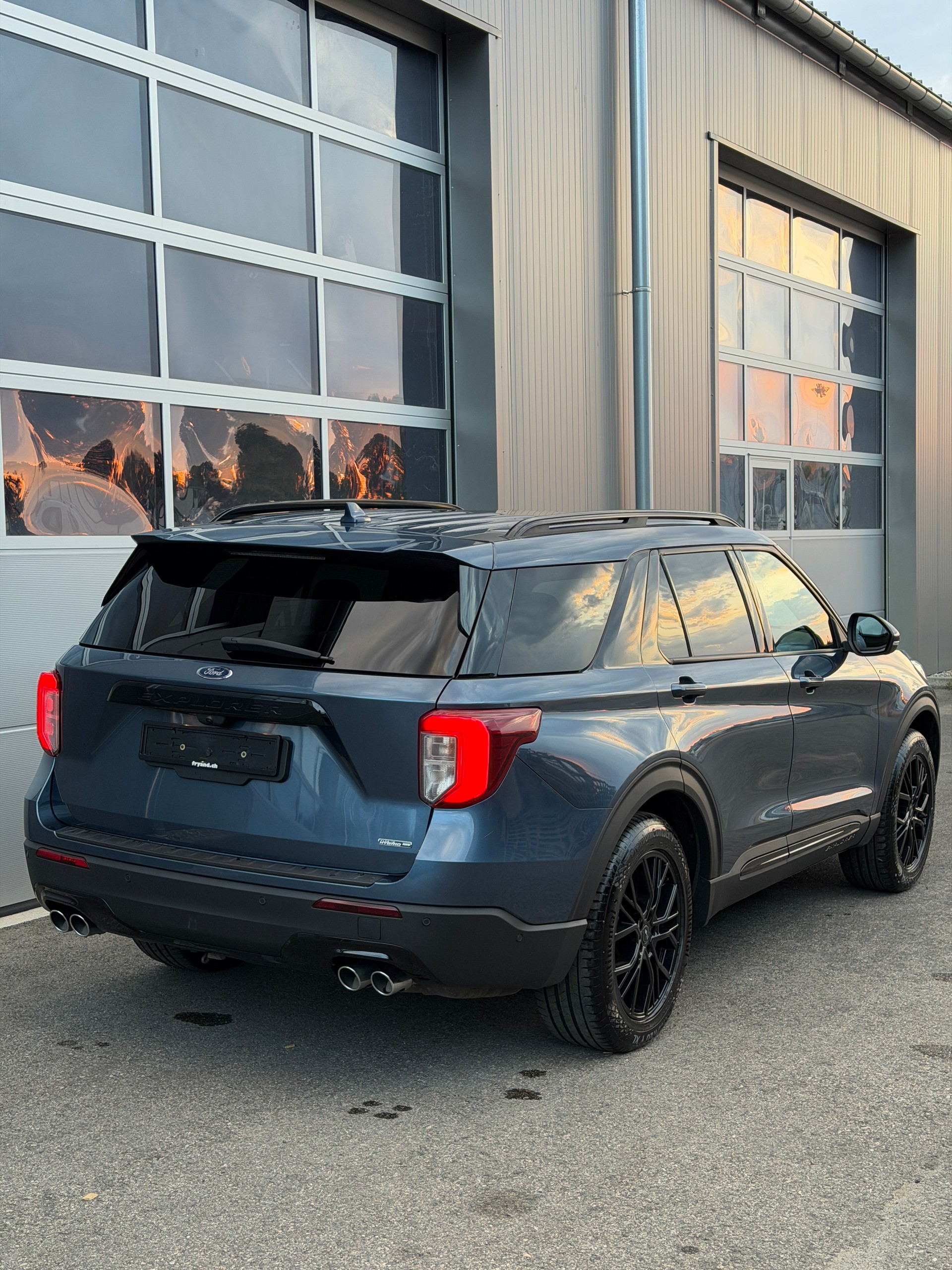 FORD Explorer 3.0 EcoB. Plug-in-Hybrid ST-Line 4WD Aut.-image-4