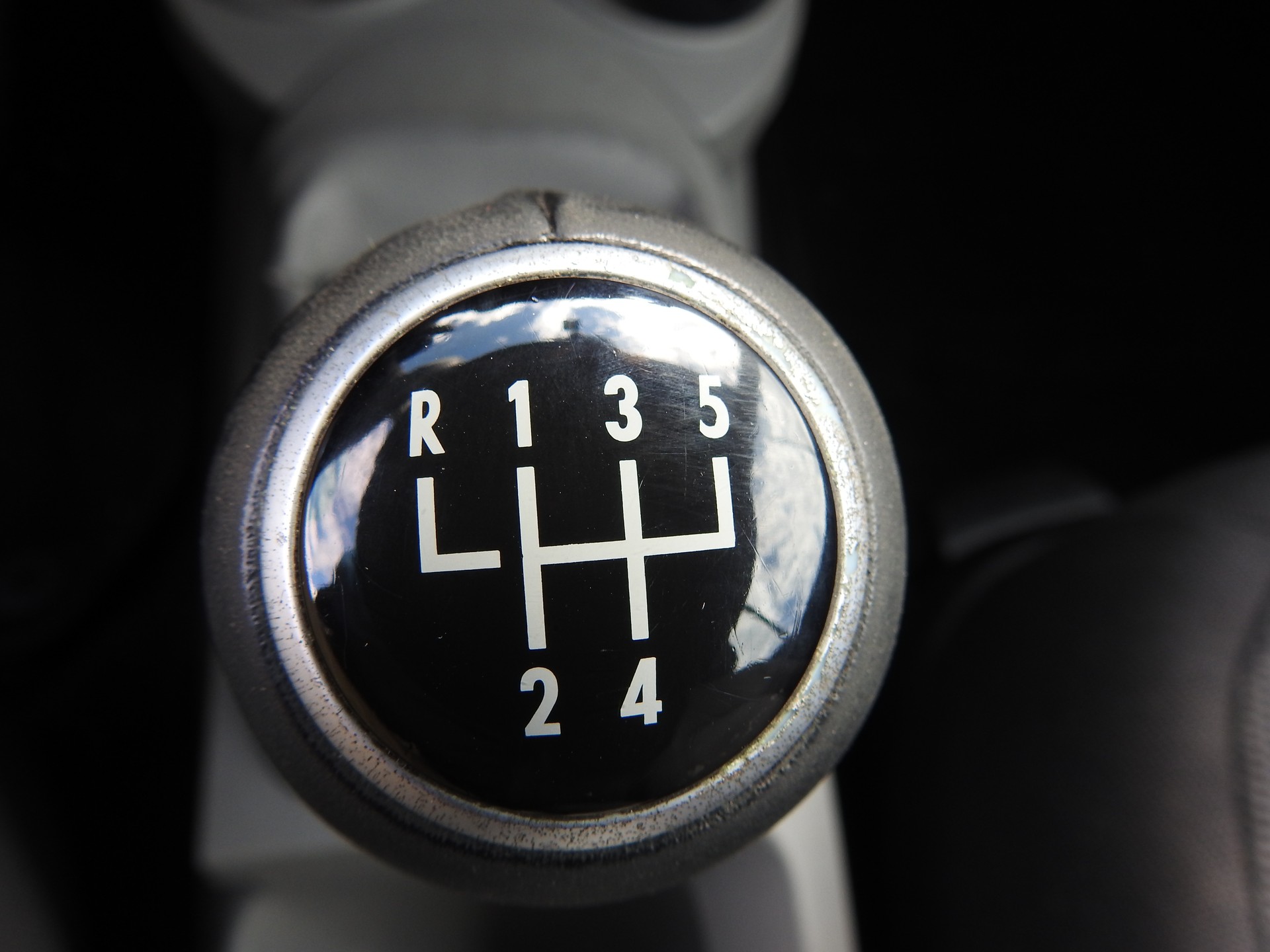 VW Beetle Cabrio 1.6-image-17