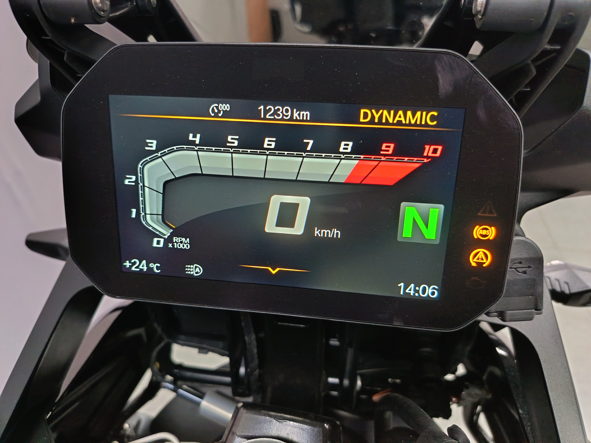 BMW F 800 GS Triple Black-image-9