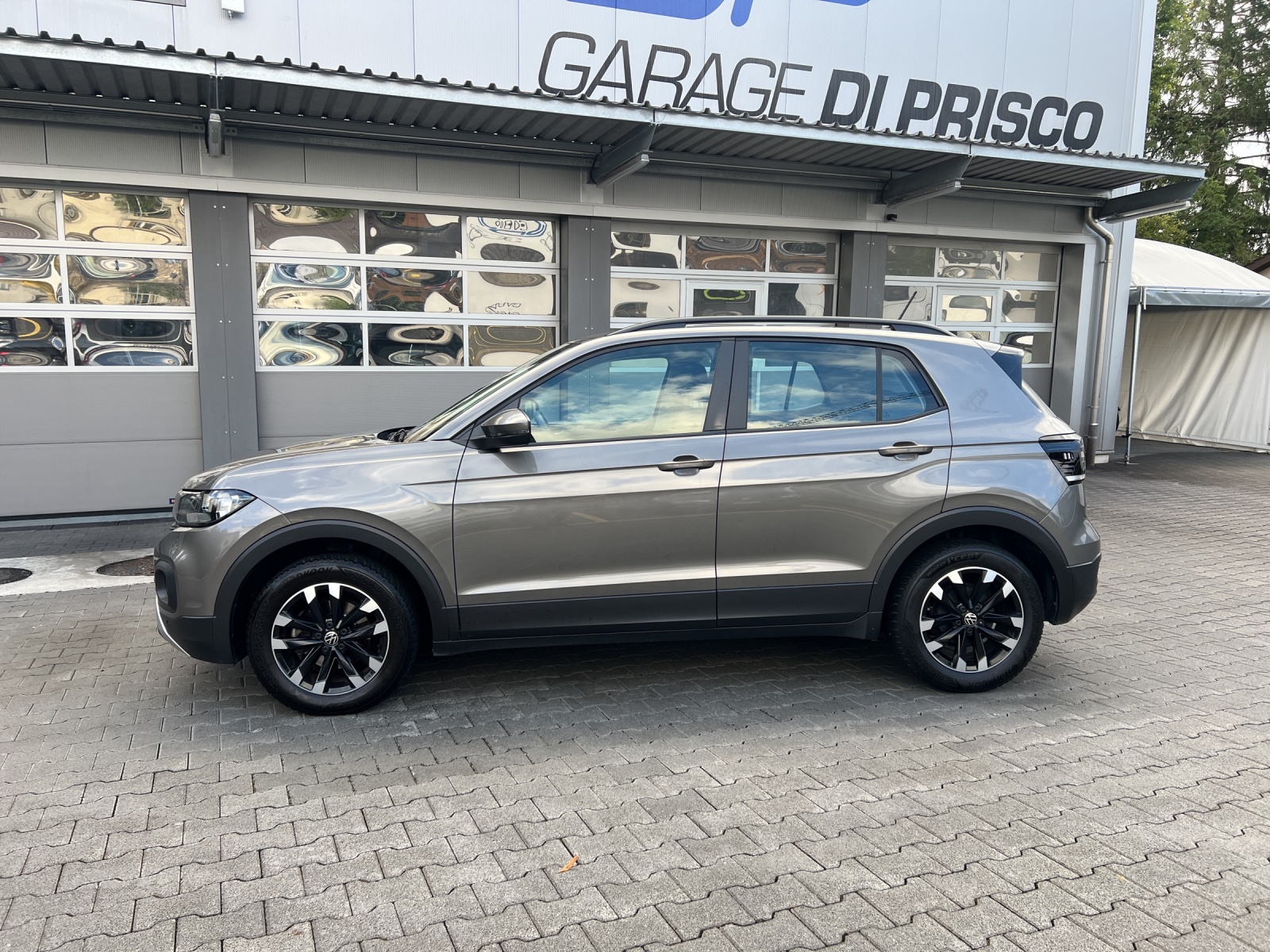 VW T-Cross 1.0 TSI Value-showroom-element-1