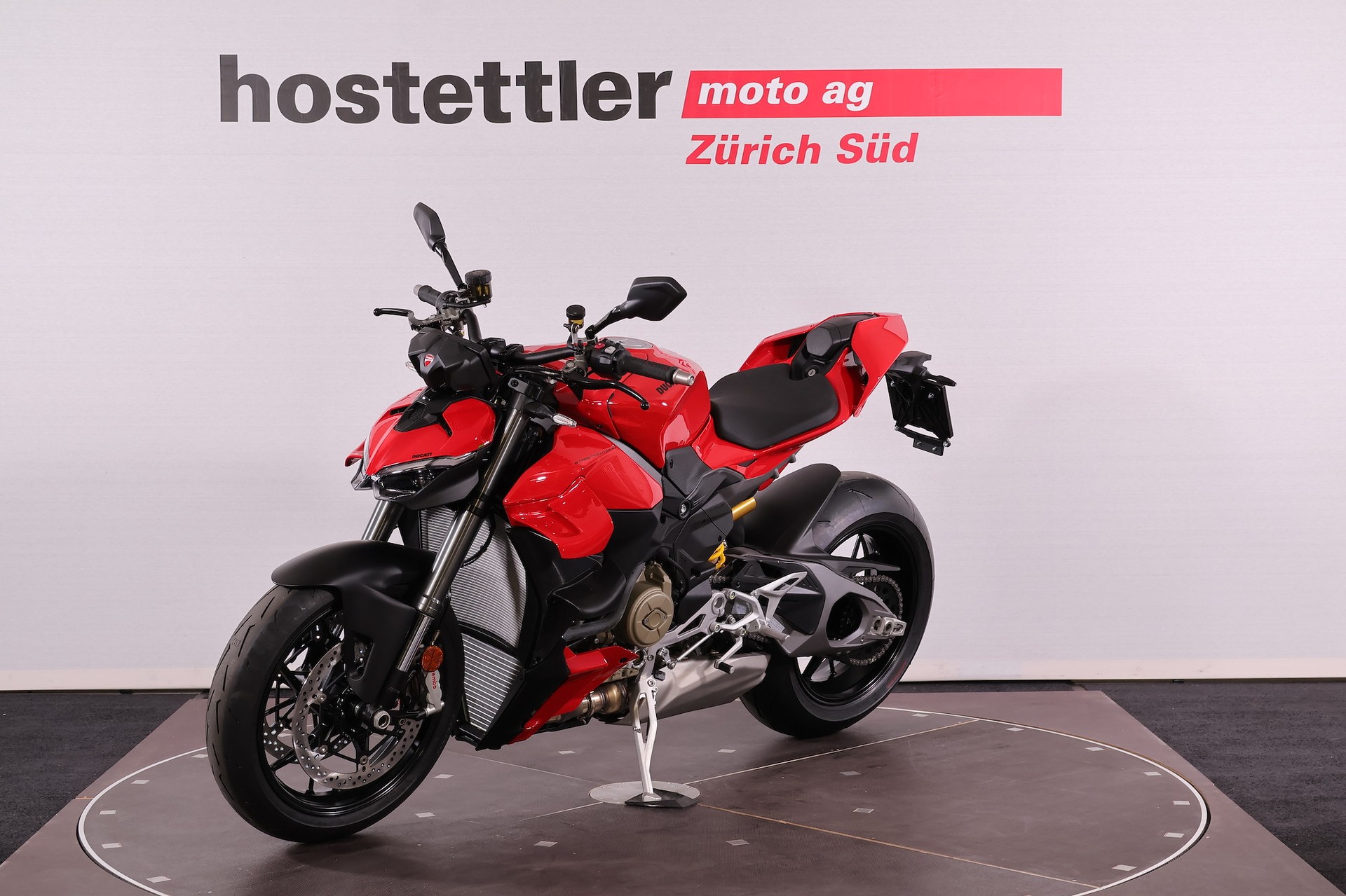 DUCATI Streetfighter V4-image-5