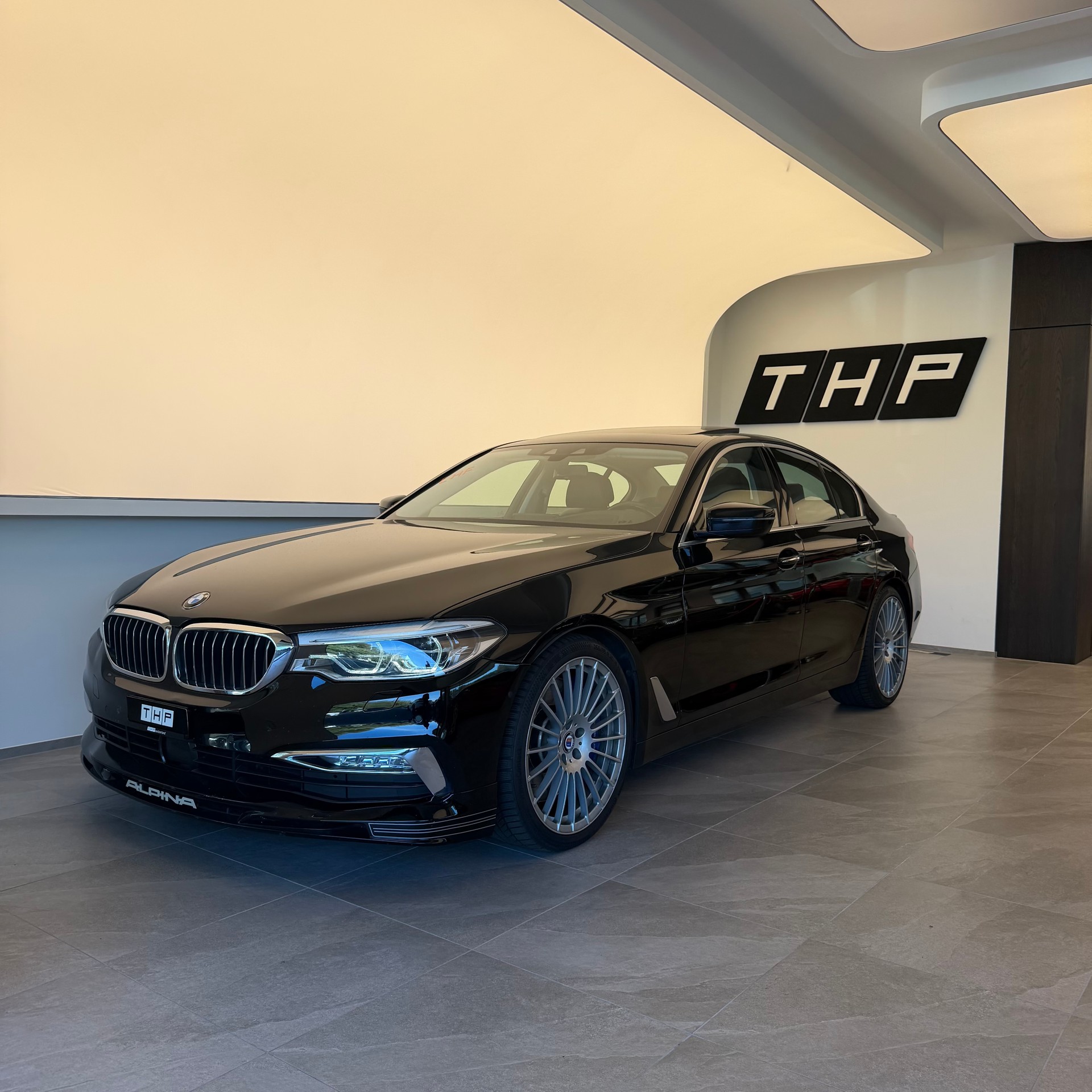 BMW-ALPINA D5 S BiTurbo Limousine 3.0d xDrive Switch-Tronic-showroom-element-1