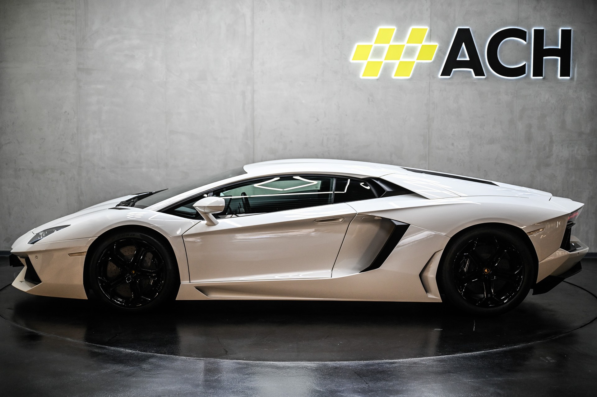 LAMBORGHINI Aventador 6.5-image-7