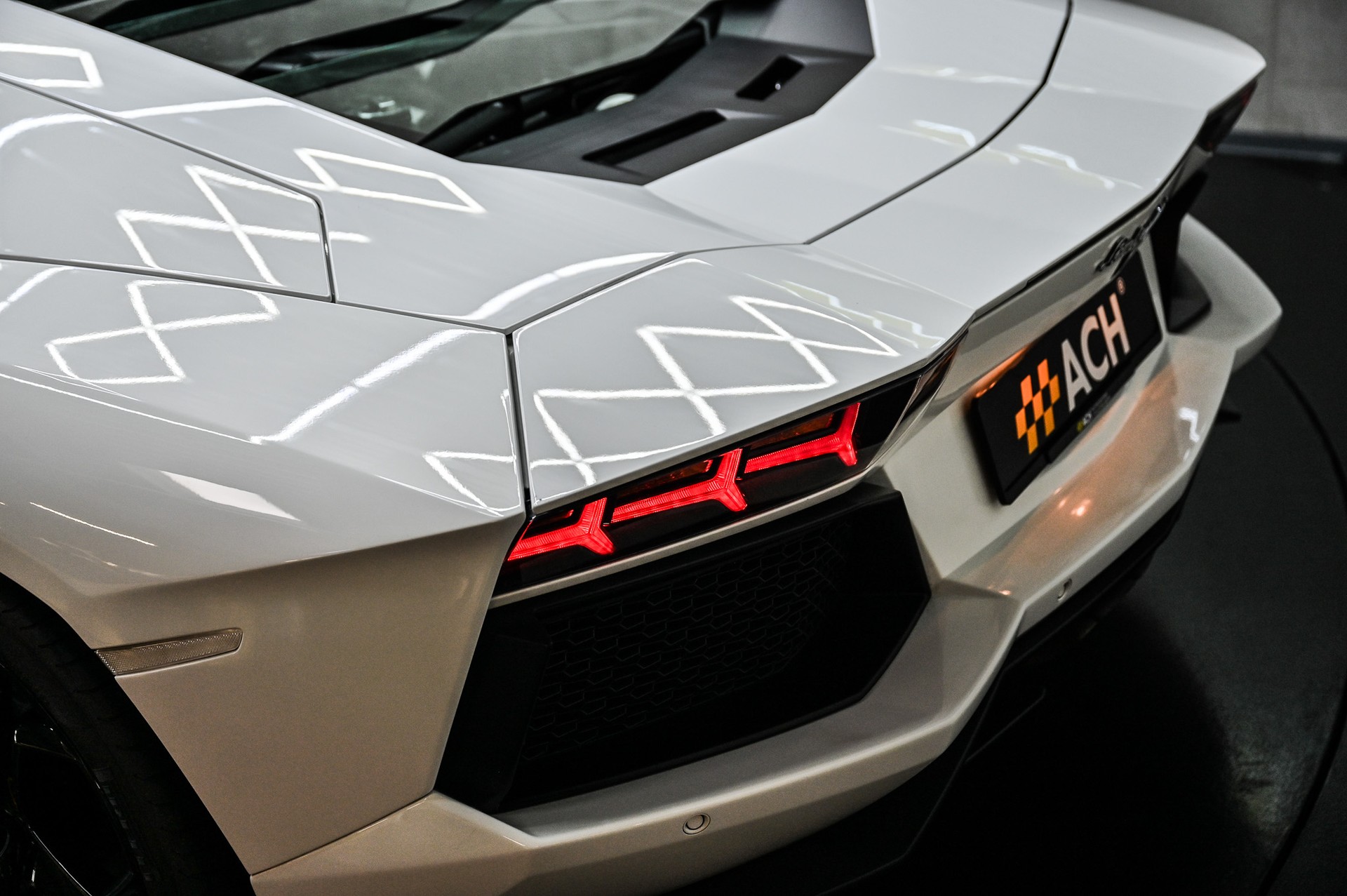 LAMBORGHINI Aventador 6.5-image-18
